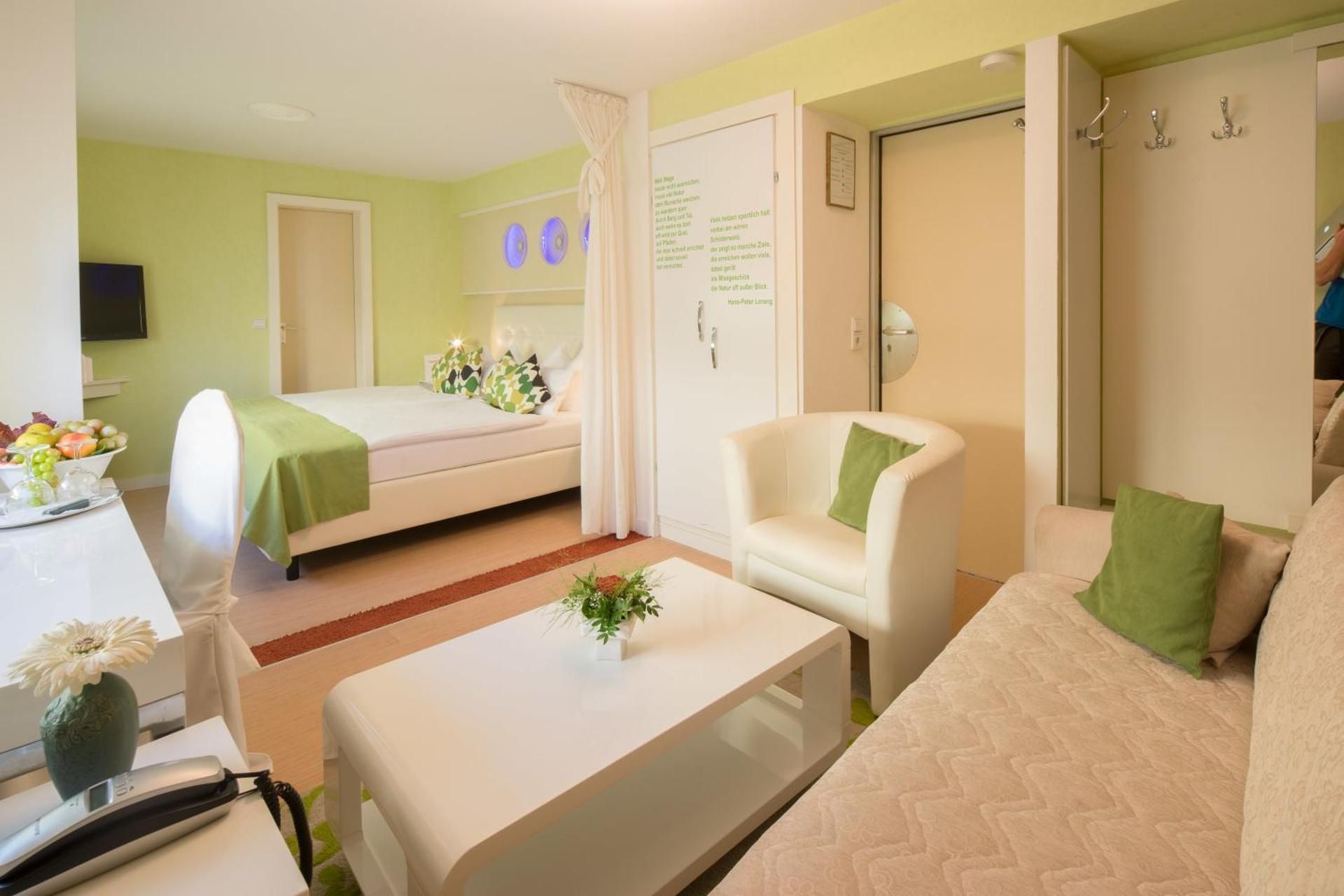 Central Boutique Hotel Deluxe Single Room 2