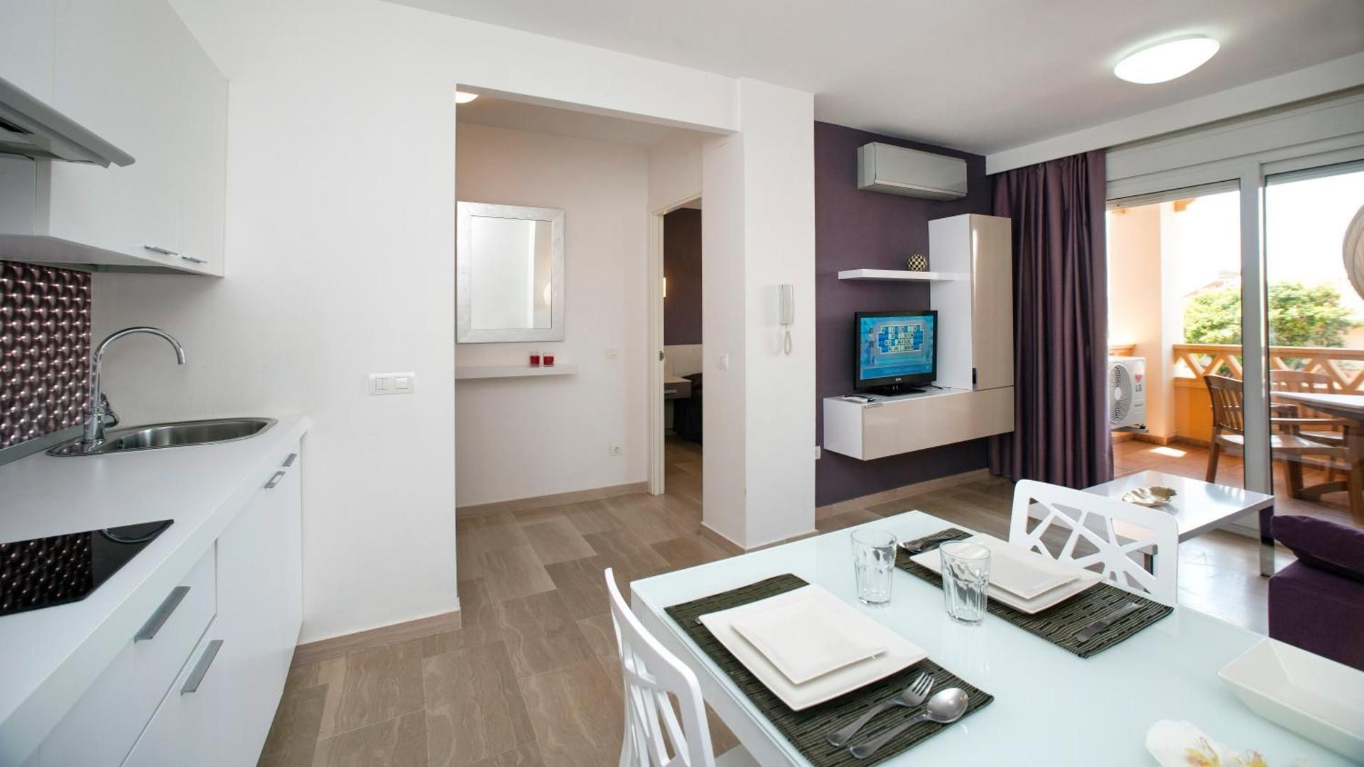 Leo Canela Superior One-Bedroom Apartment (2 Adults + 2 Children) 3