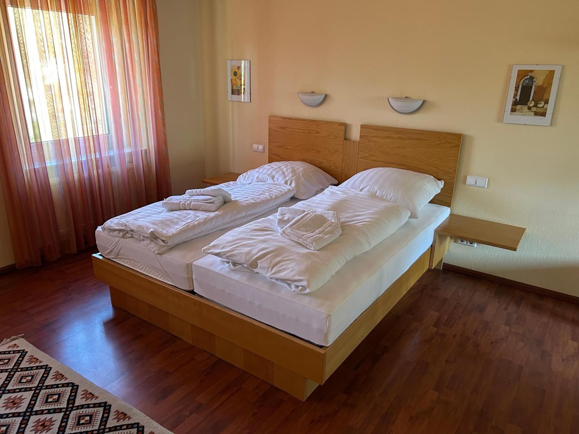 Deluxe Double Room with Bath