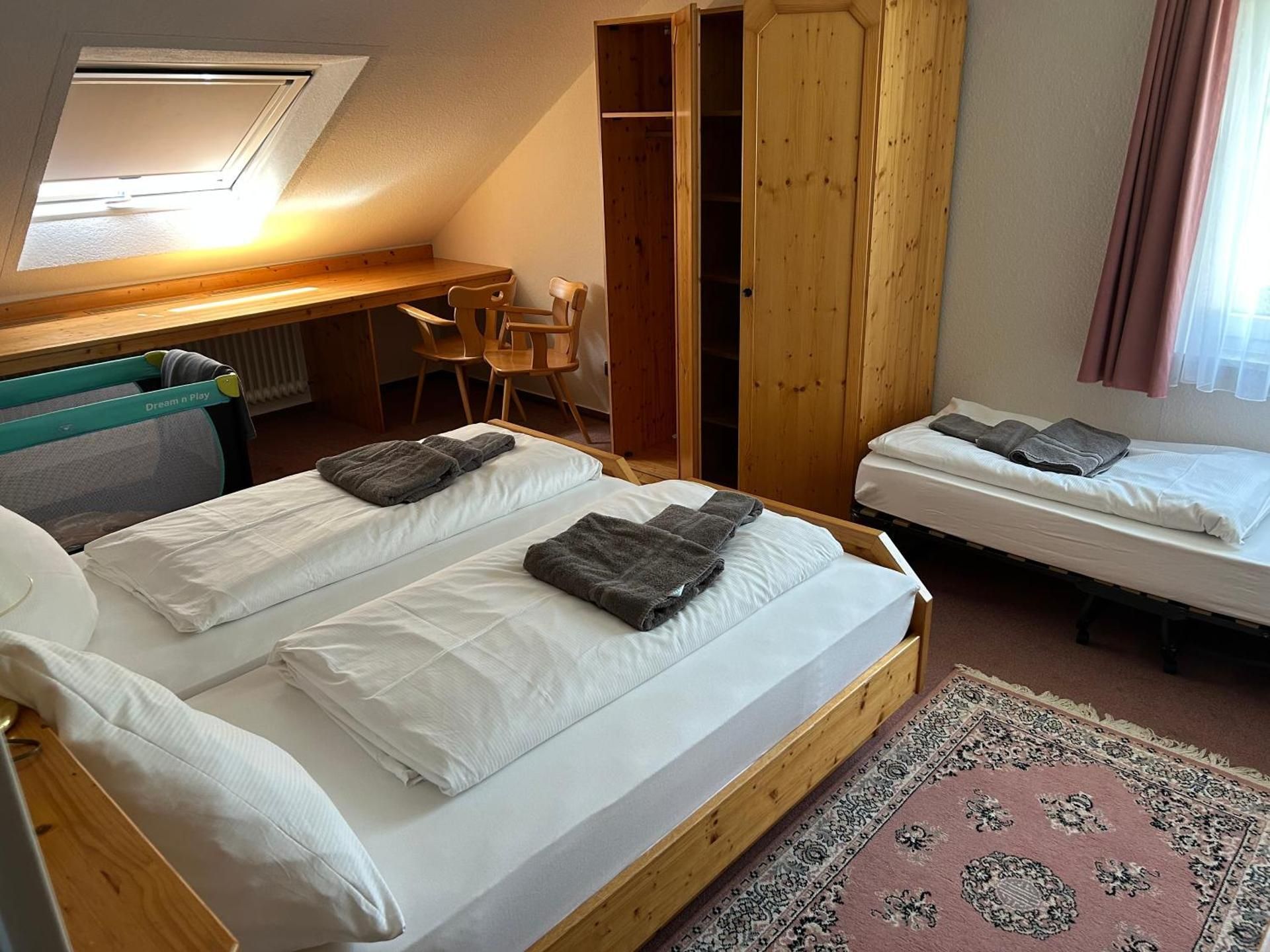 Double Room with Shared Bathroom