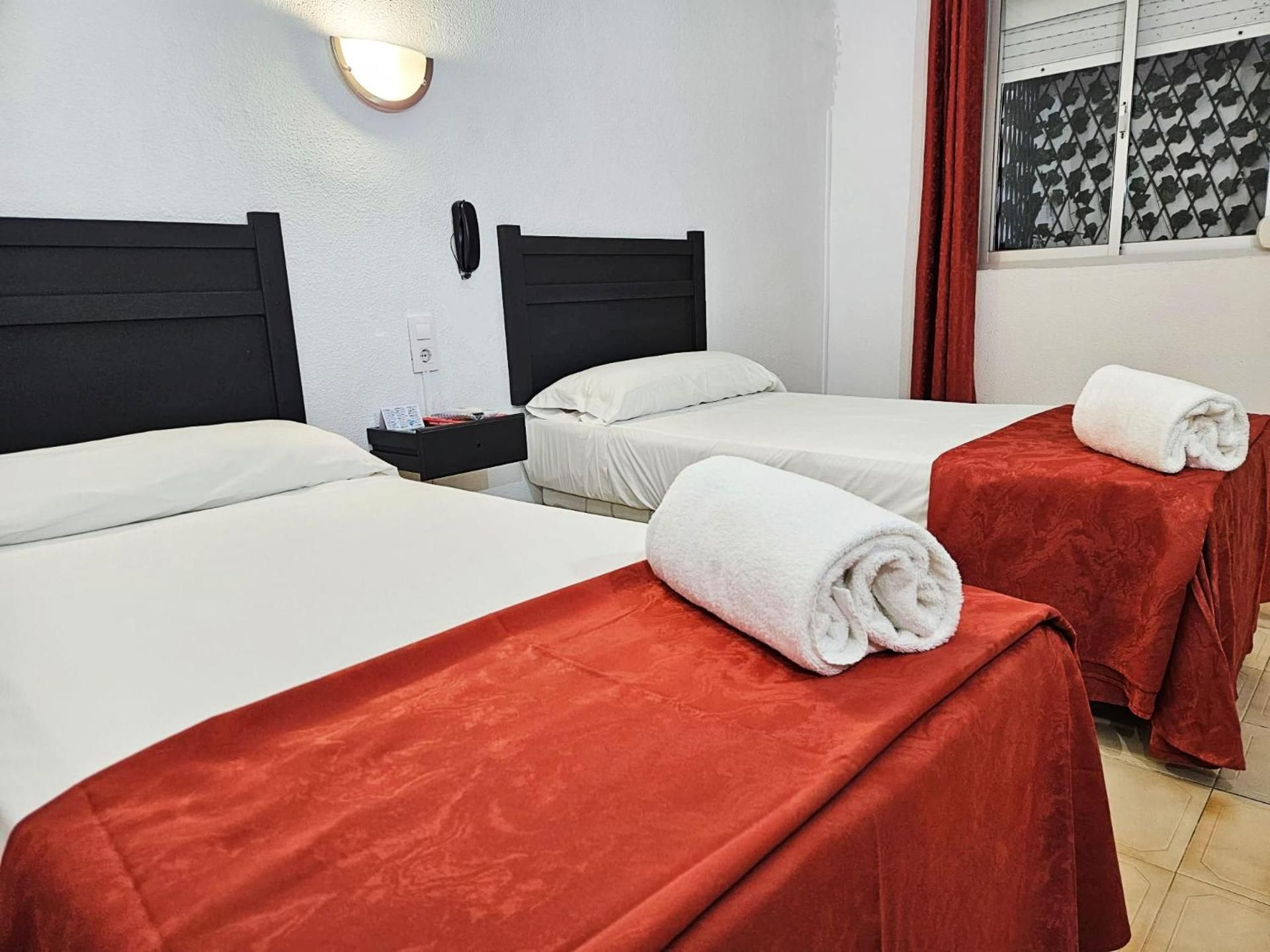 Economy Interior Twin Room