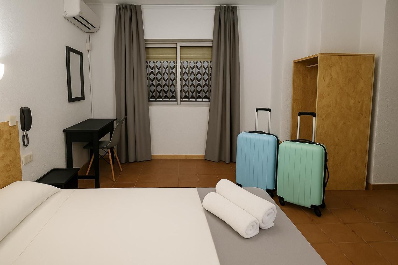 Economy Interior Double Room