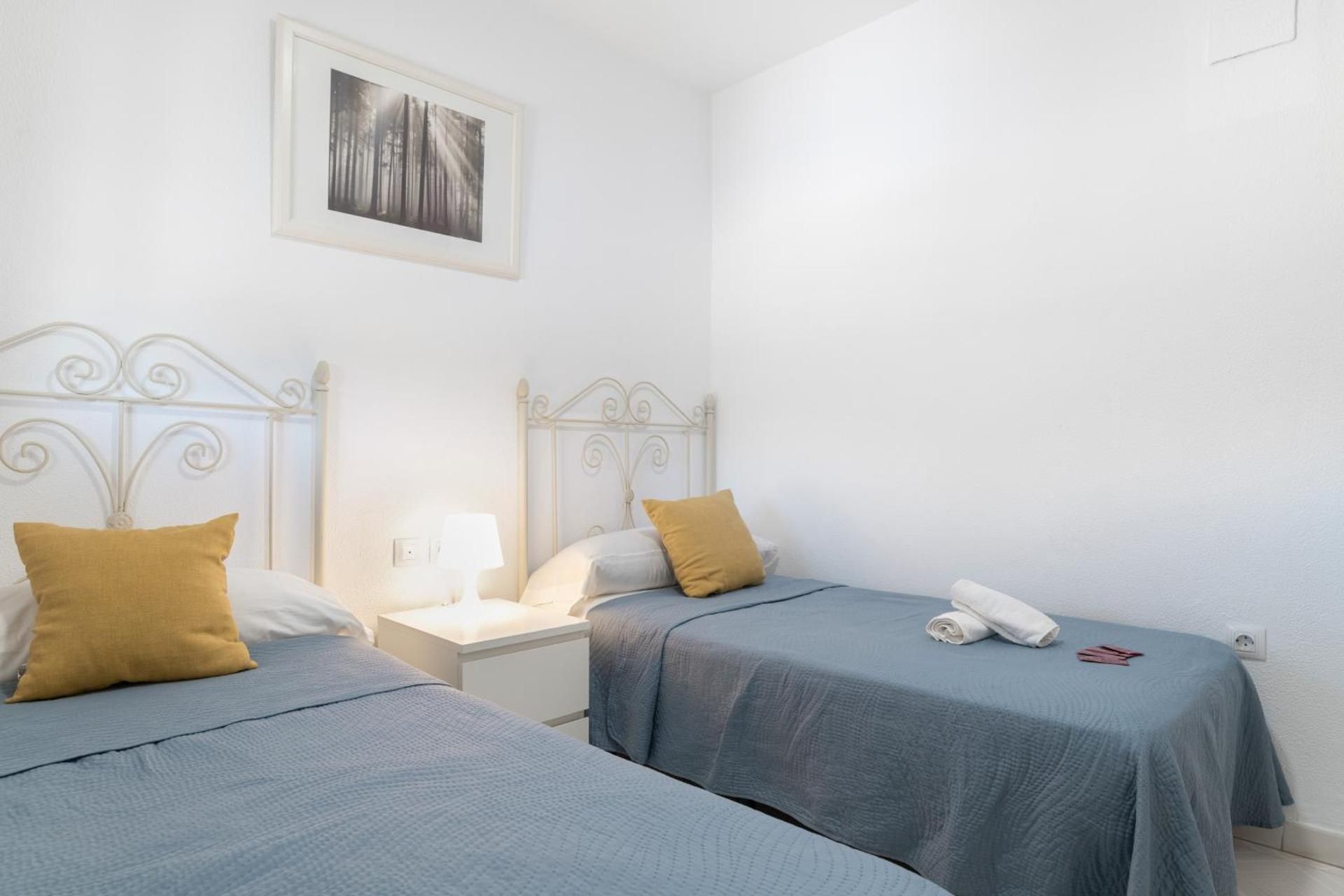 Superior One-Bedroom Apartment