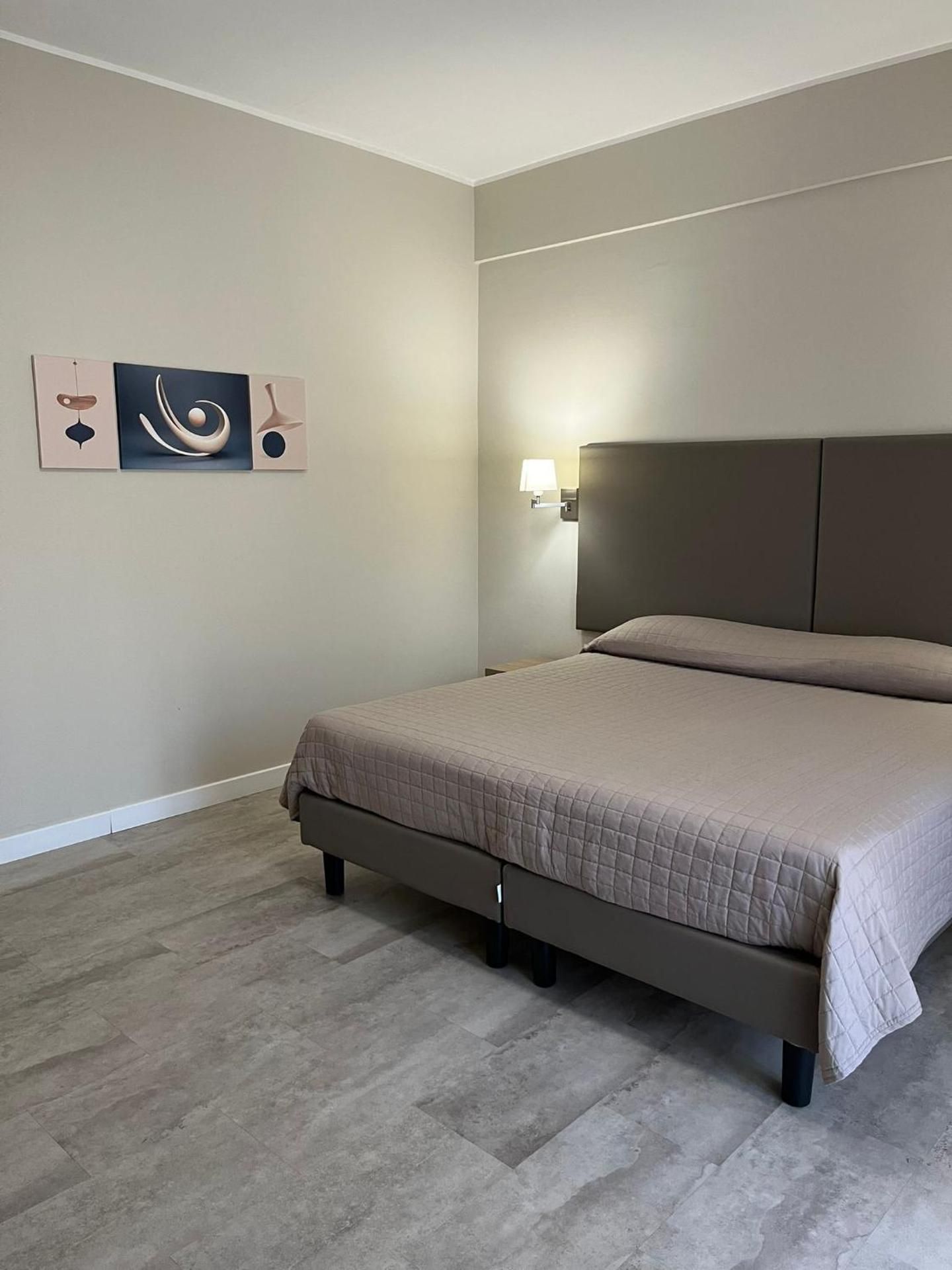 Deluxe Double or Twin Room with Balcony