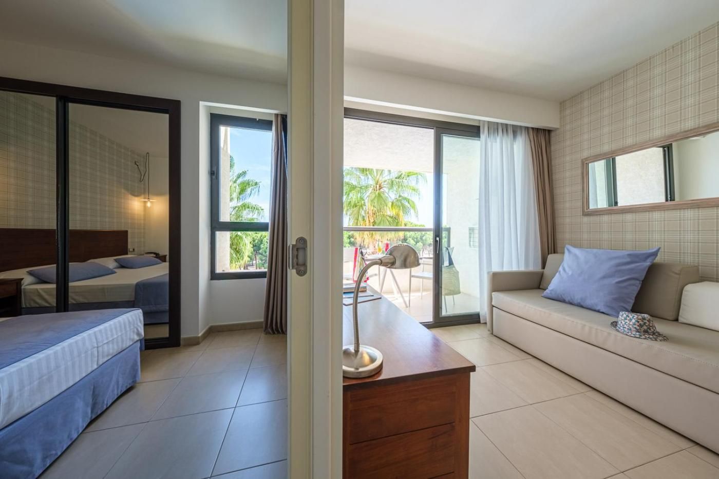Junior Suite with Pool View
