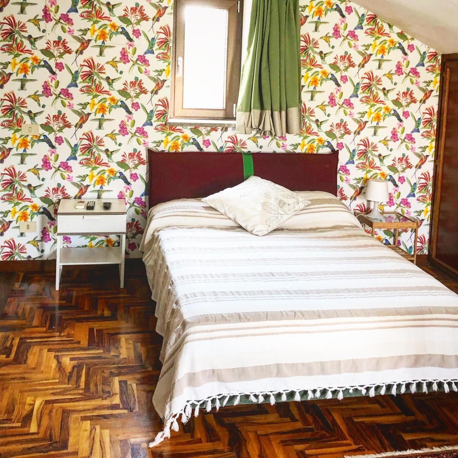 Deluxe Room with Private External Bathroom