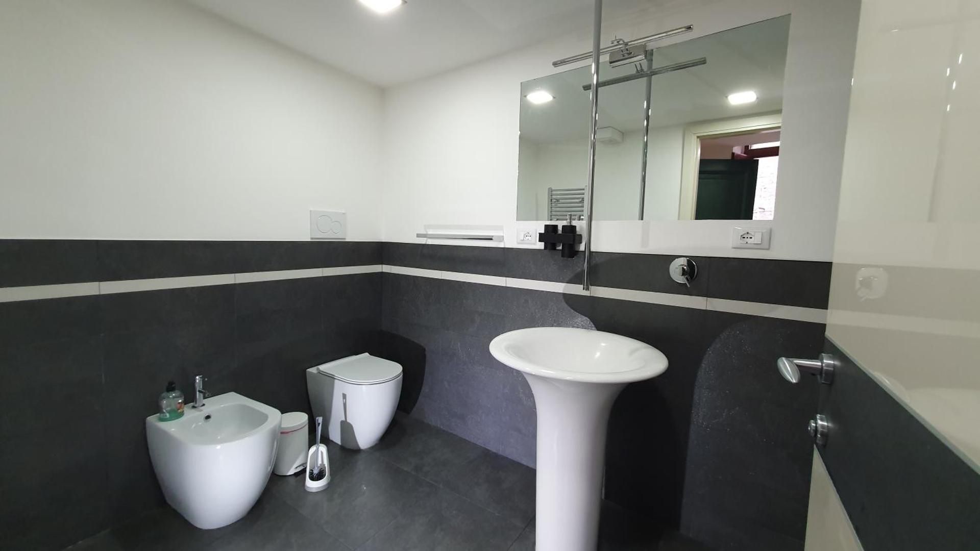 Deluxe Double Room with Shower