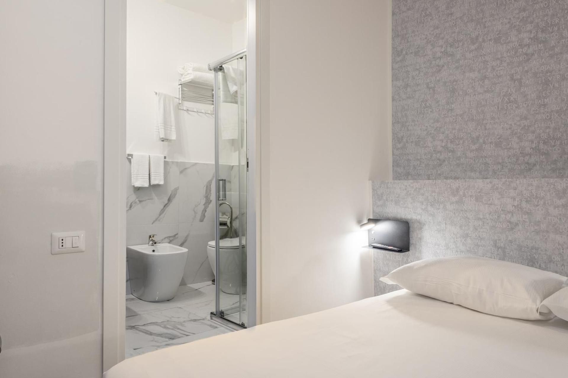 Large Double Room