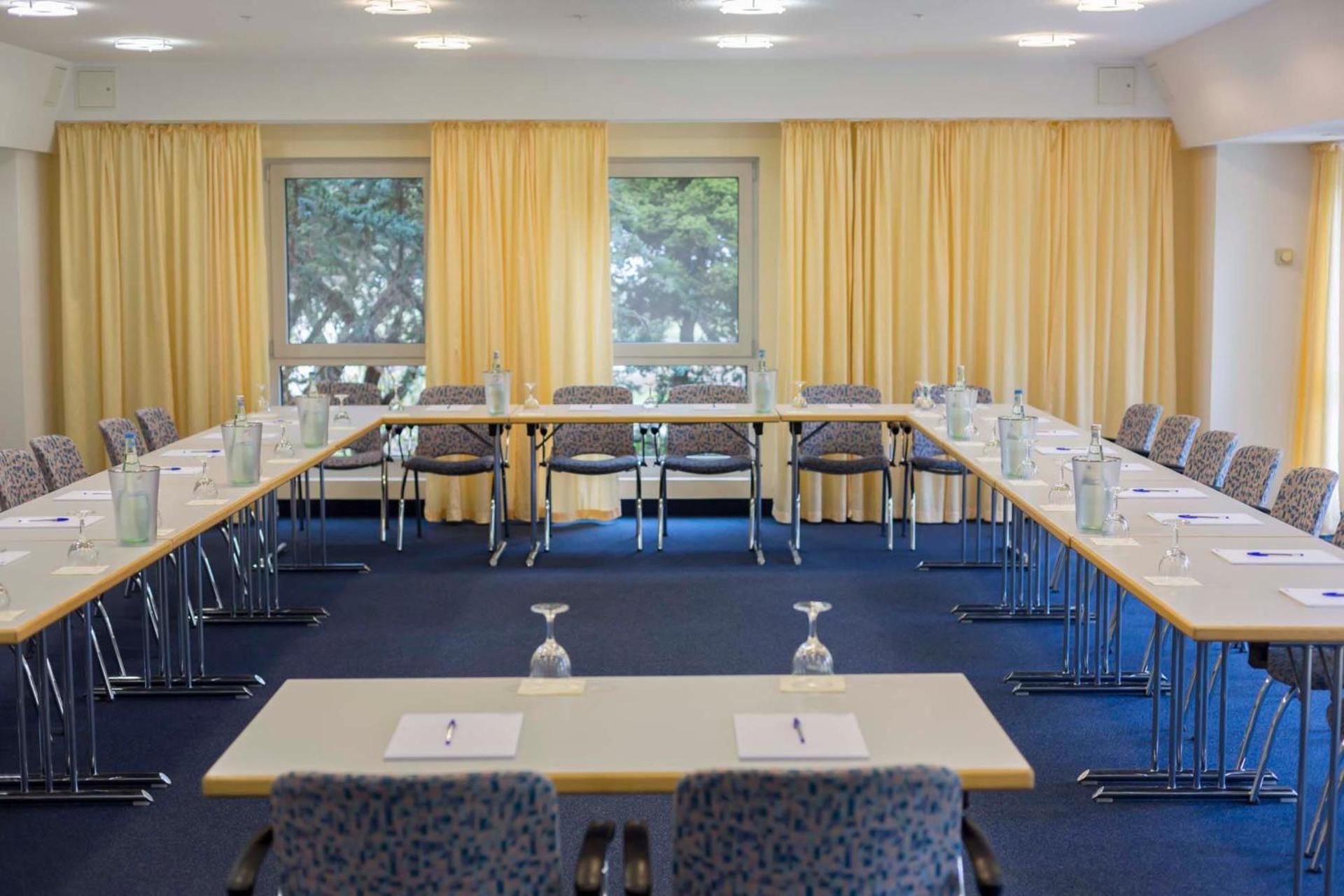 meeting room / ballrooms