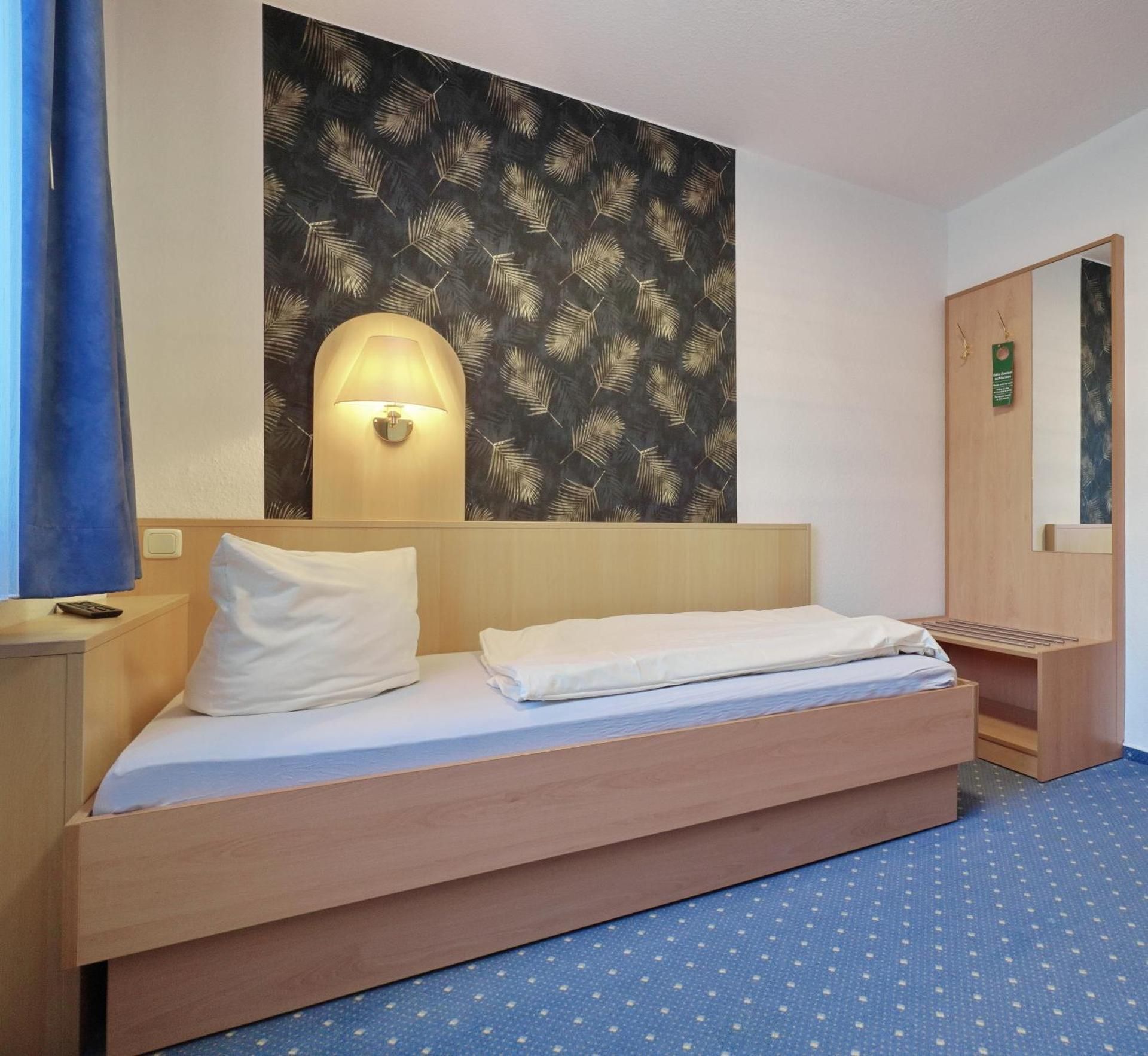 Comfort Single Room