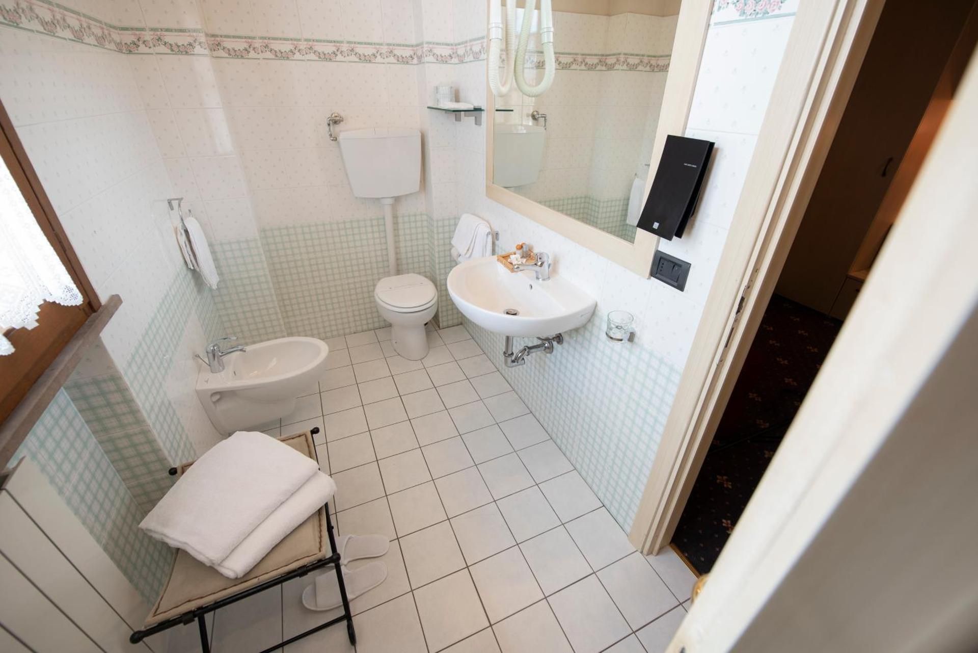 Holiday Rooms Antica Badia Superior Double Room 3