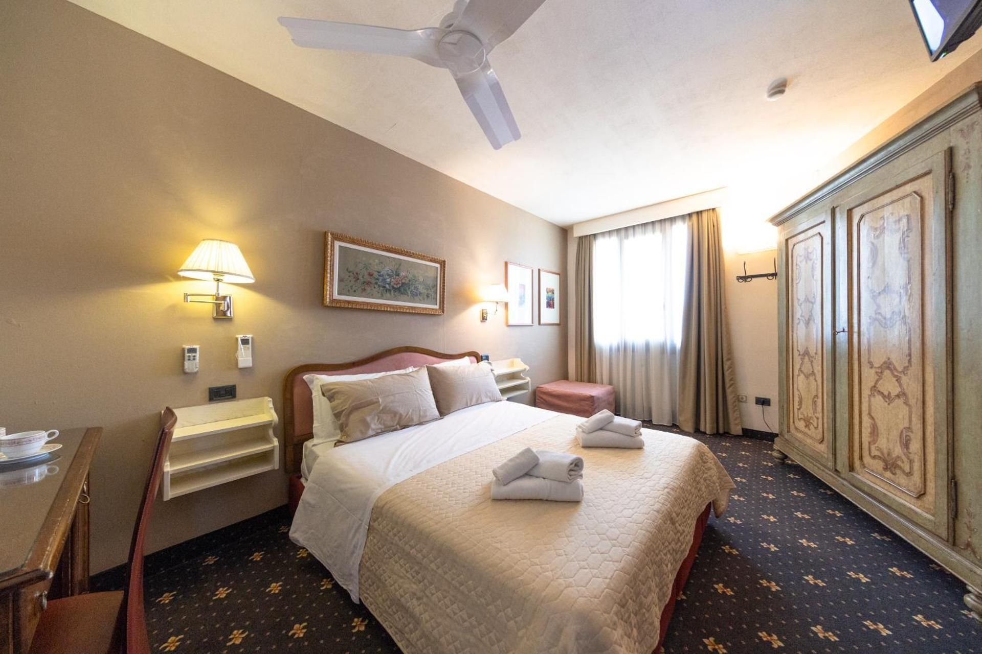 Holiday Rooms Antica Badia Superior Double Room 2