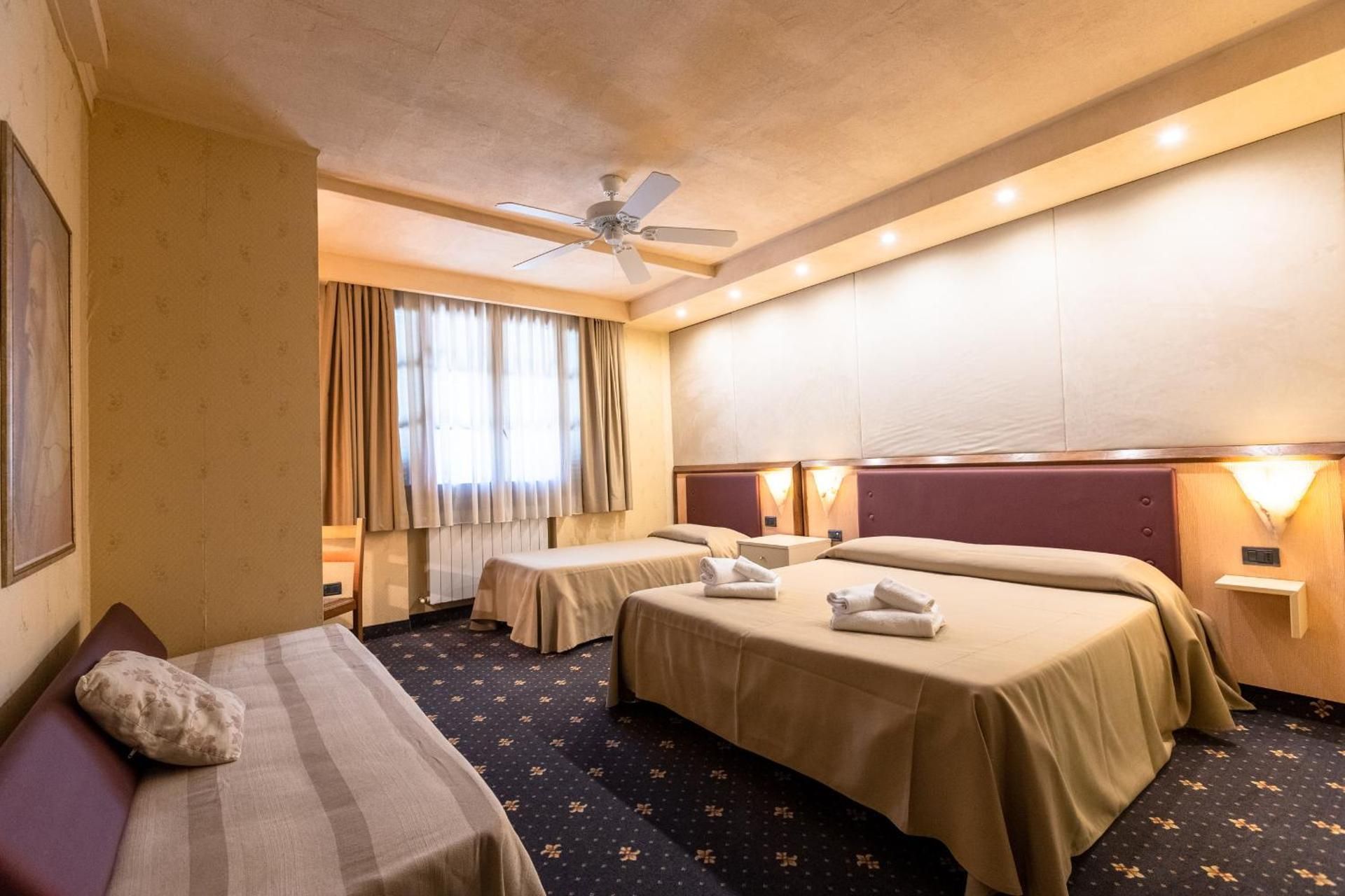 Holiday Rooms Antica Badia Triple Room