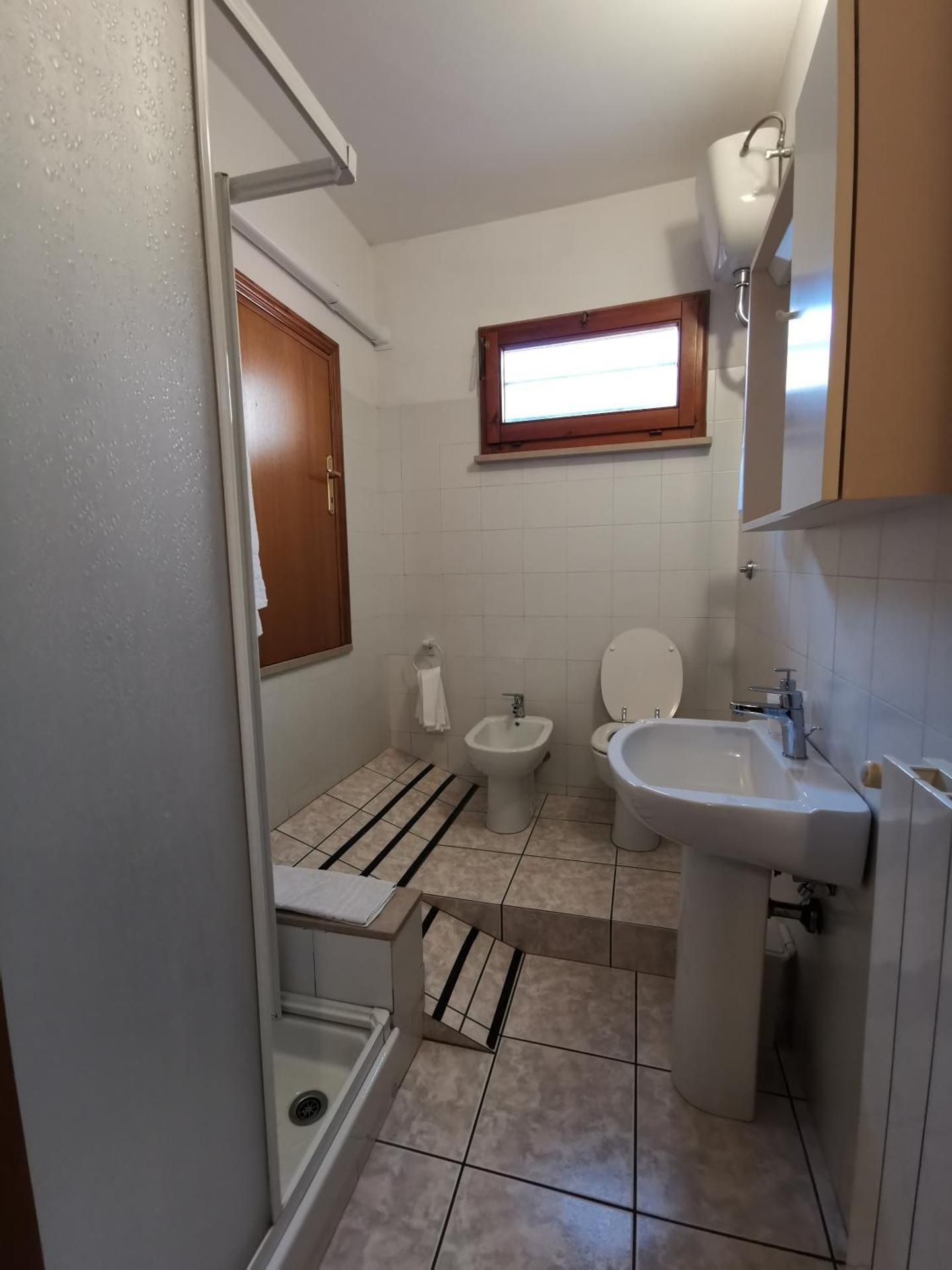 Camere la torre Triple Room with Bathroom 3