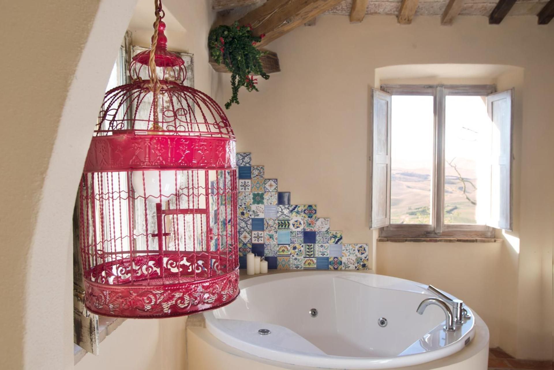 B&B La Pecora Nera Deluxe Suite with Spa Bath 2