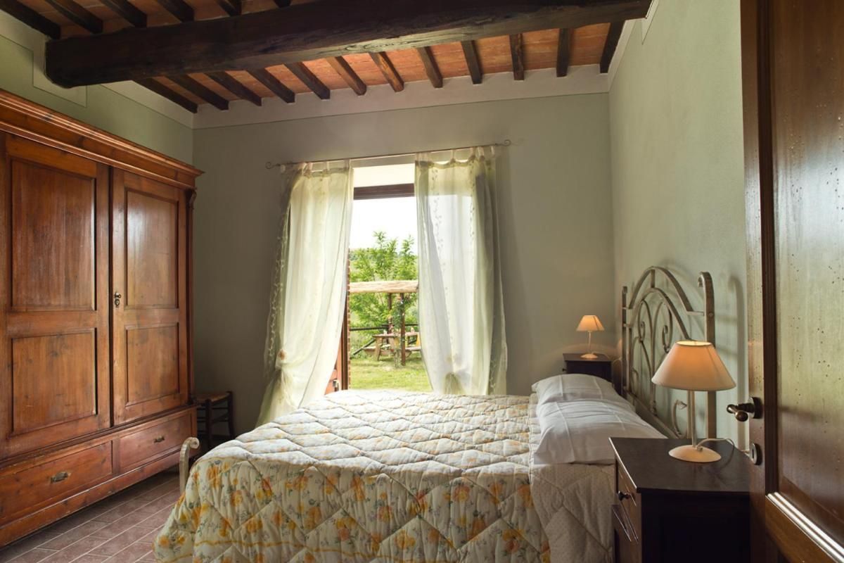 Two-Bedroom Apartment with Pool View - Ground Floor