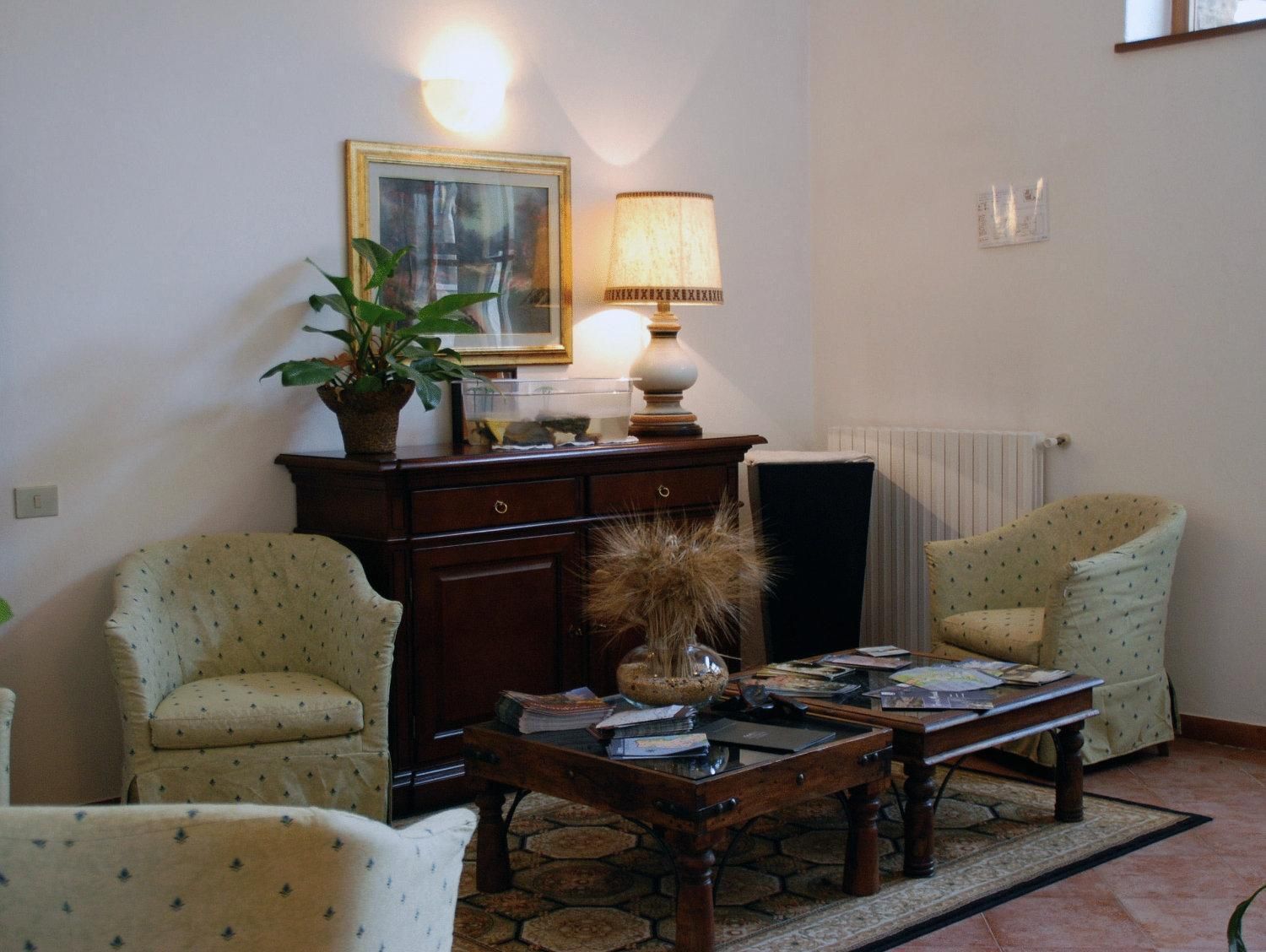 shared lounge/tv area