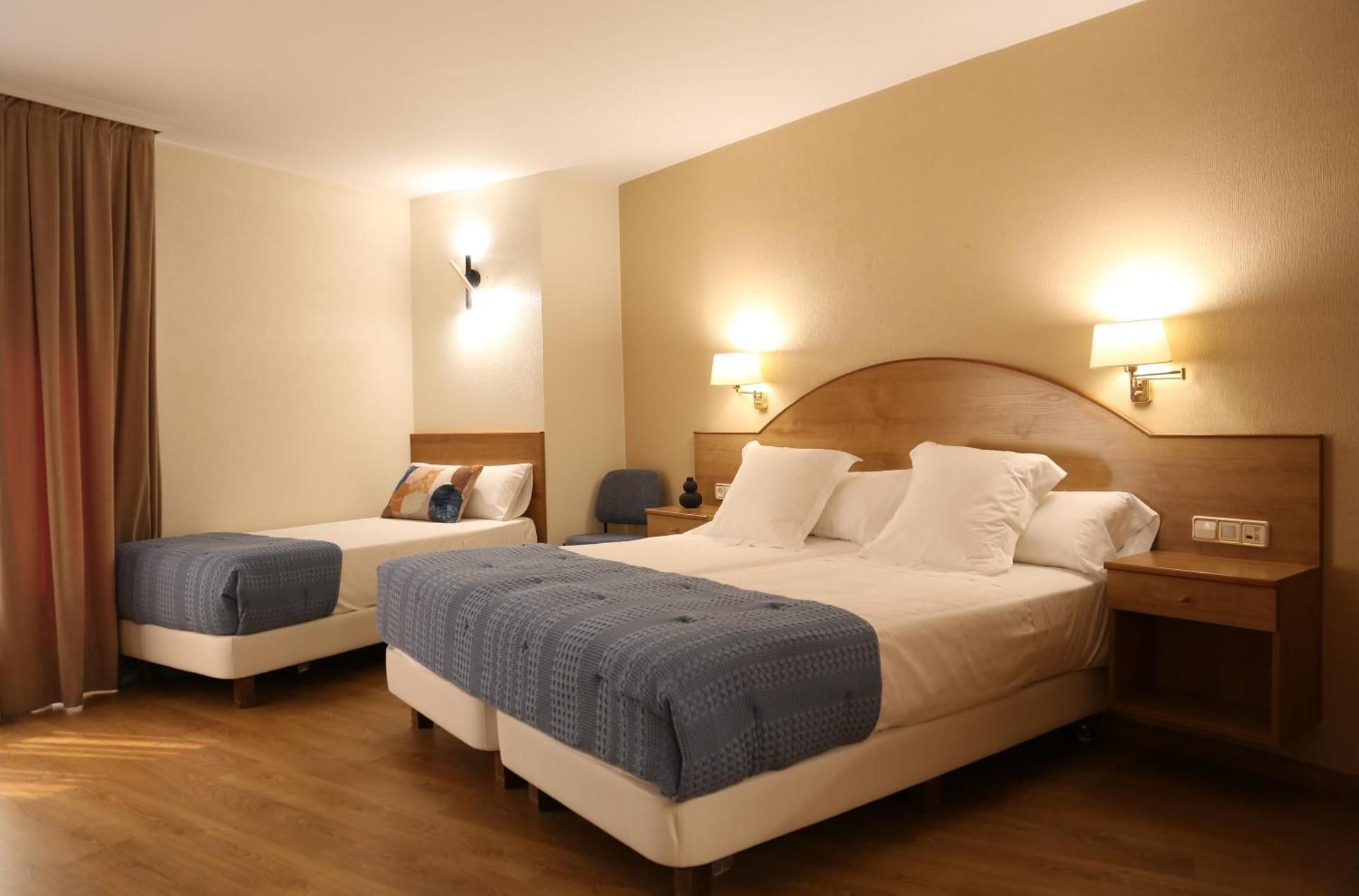 Double Room with Extra Bed (3 Adults)