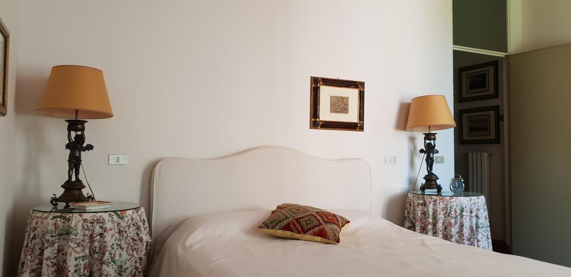 Queen Room with Garden View