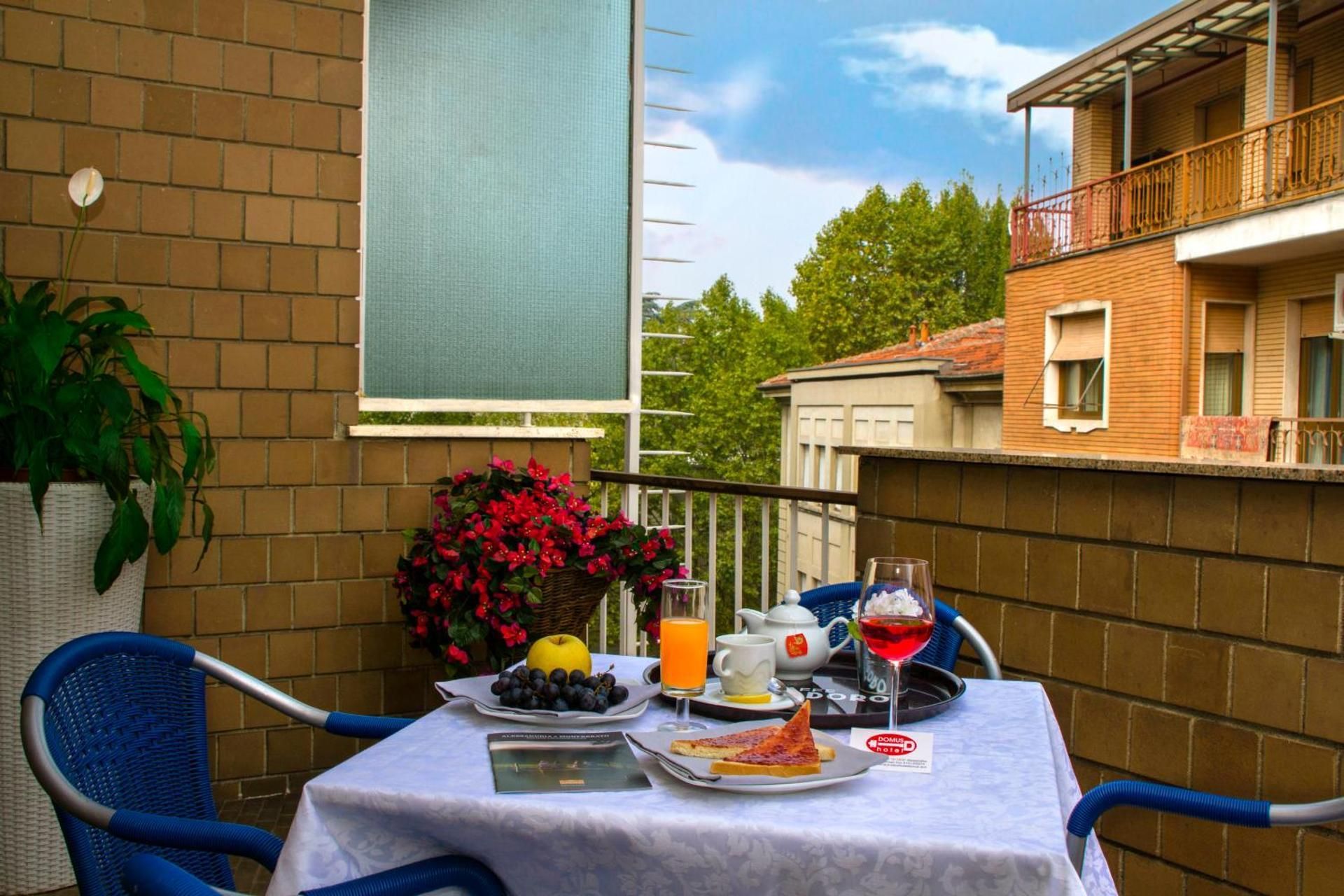 Twin Room with Balcony
