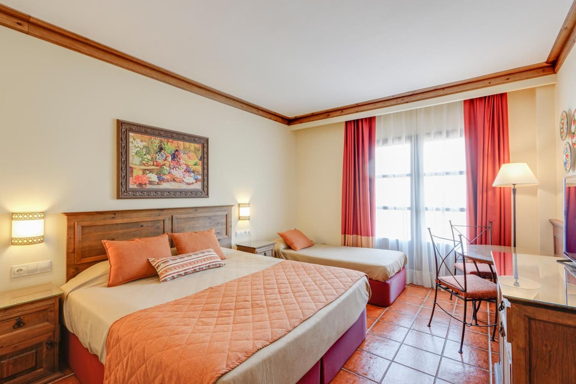 Standard Room with Access to PortAventura Park + 1 access to Ferrari Land (1 adult)