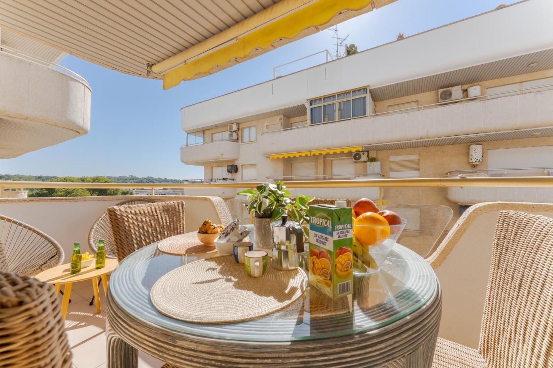 Arquus Little Hawaii