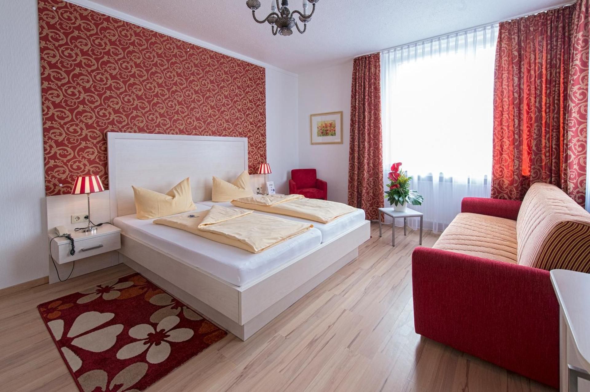 Comfort Triple Room