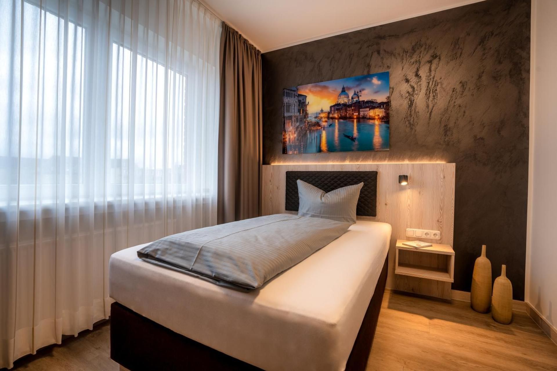 Comfort Single Room