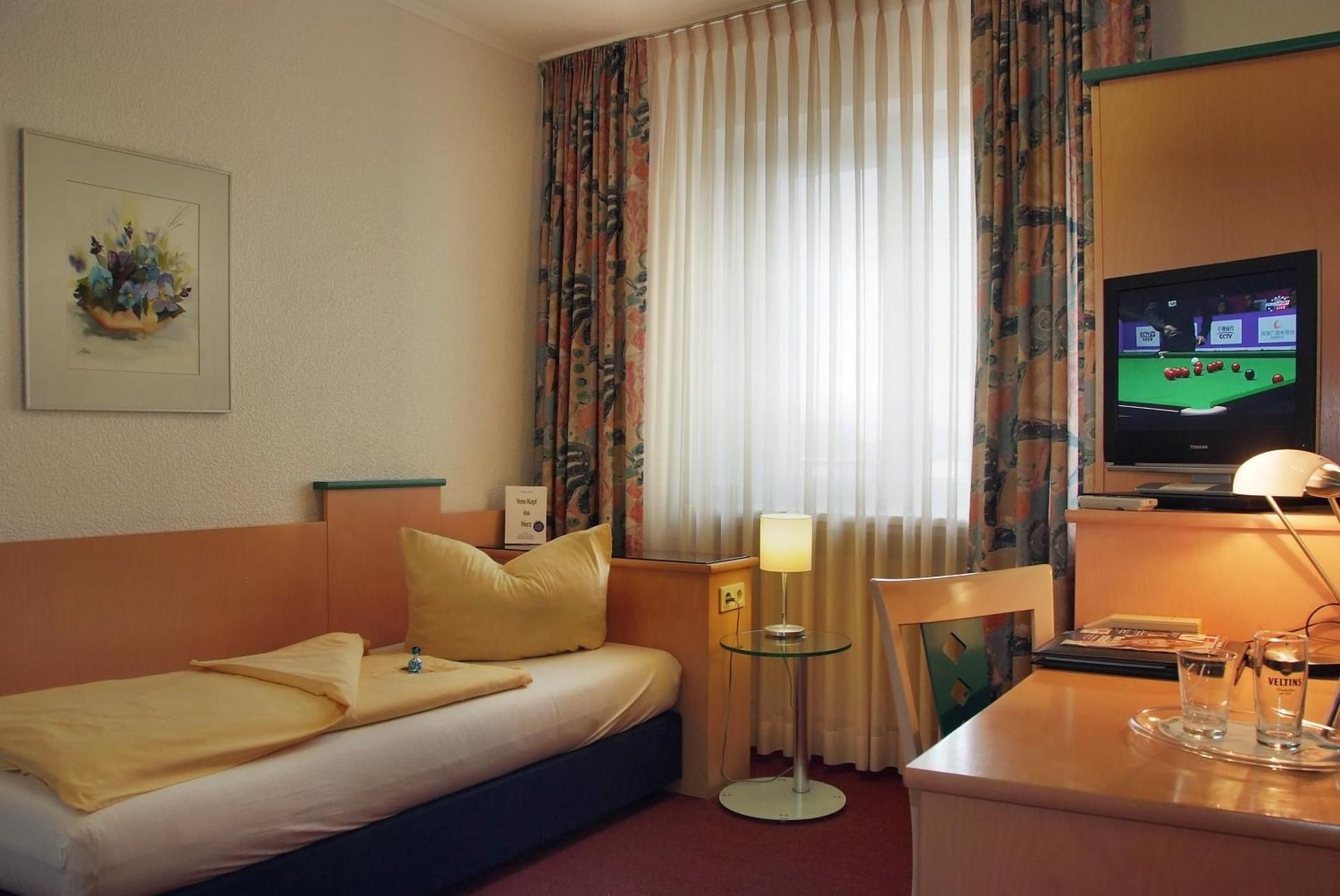 Standard Single Room