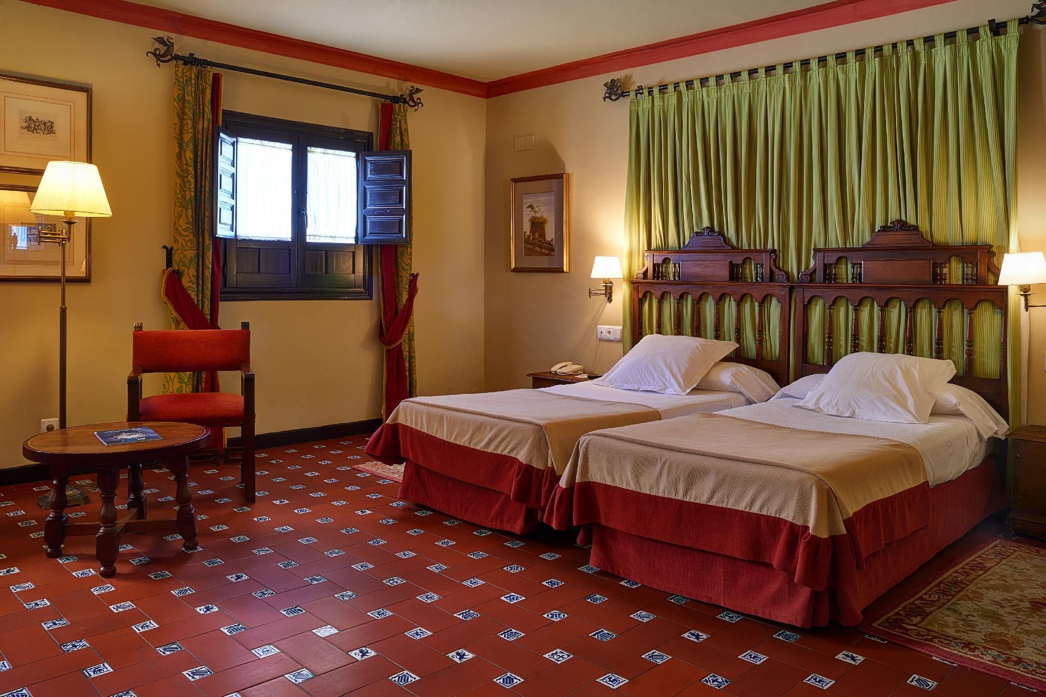 Parador de Ubeda Standard Double Room 2