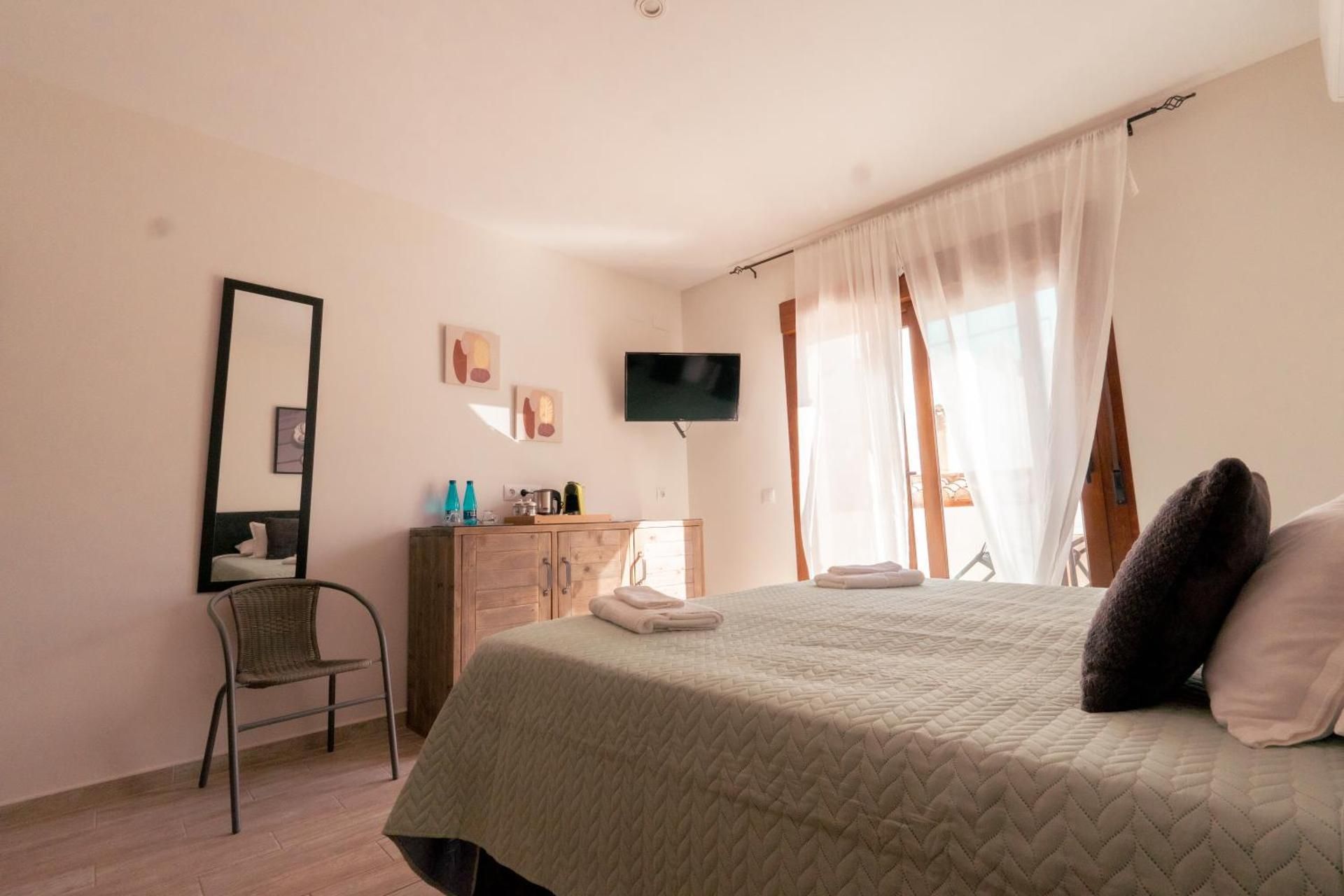 Double or Twin Room with Terrace