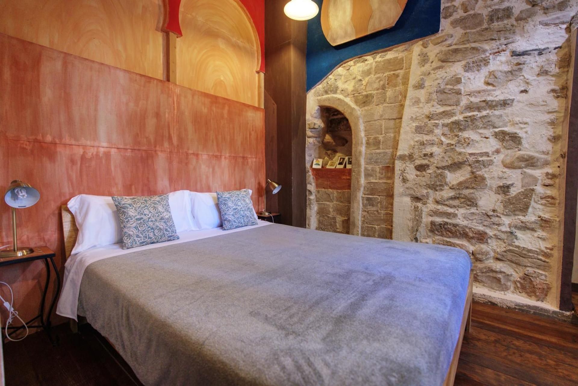 One-Bedroom Apartment with Garden