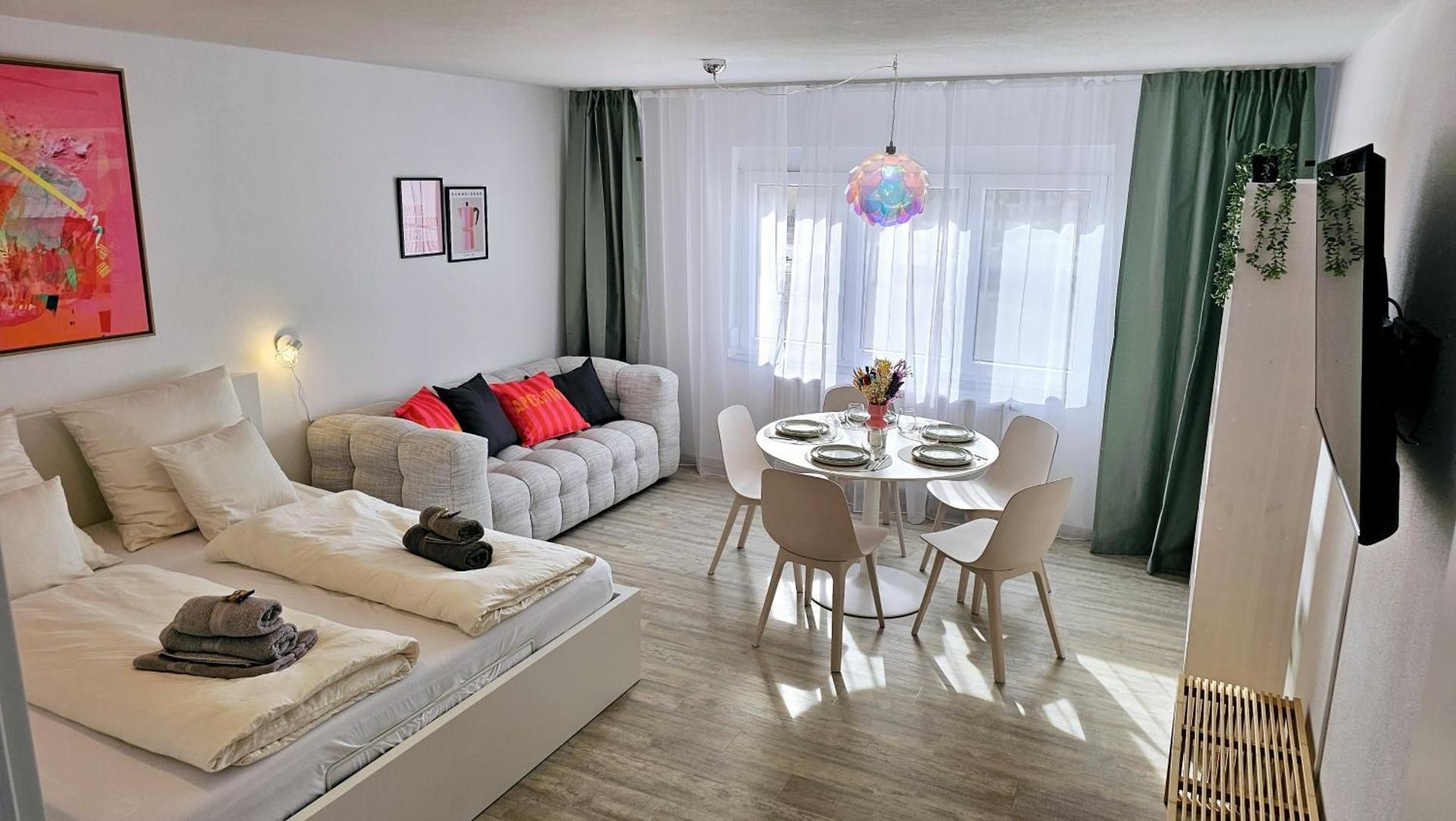 Studio Apartment