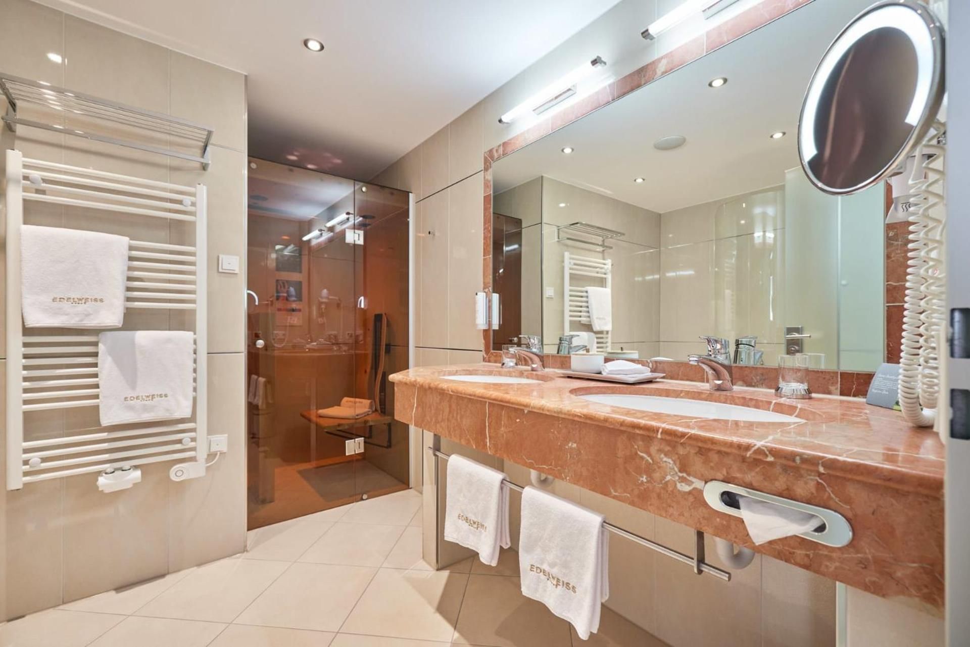 Suite with City View