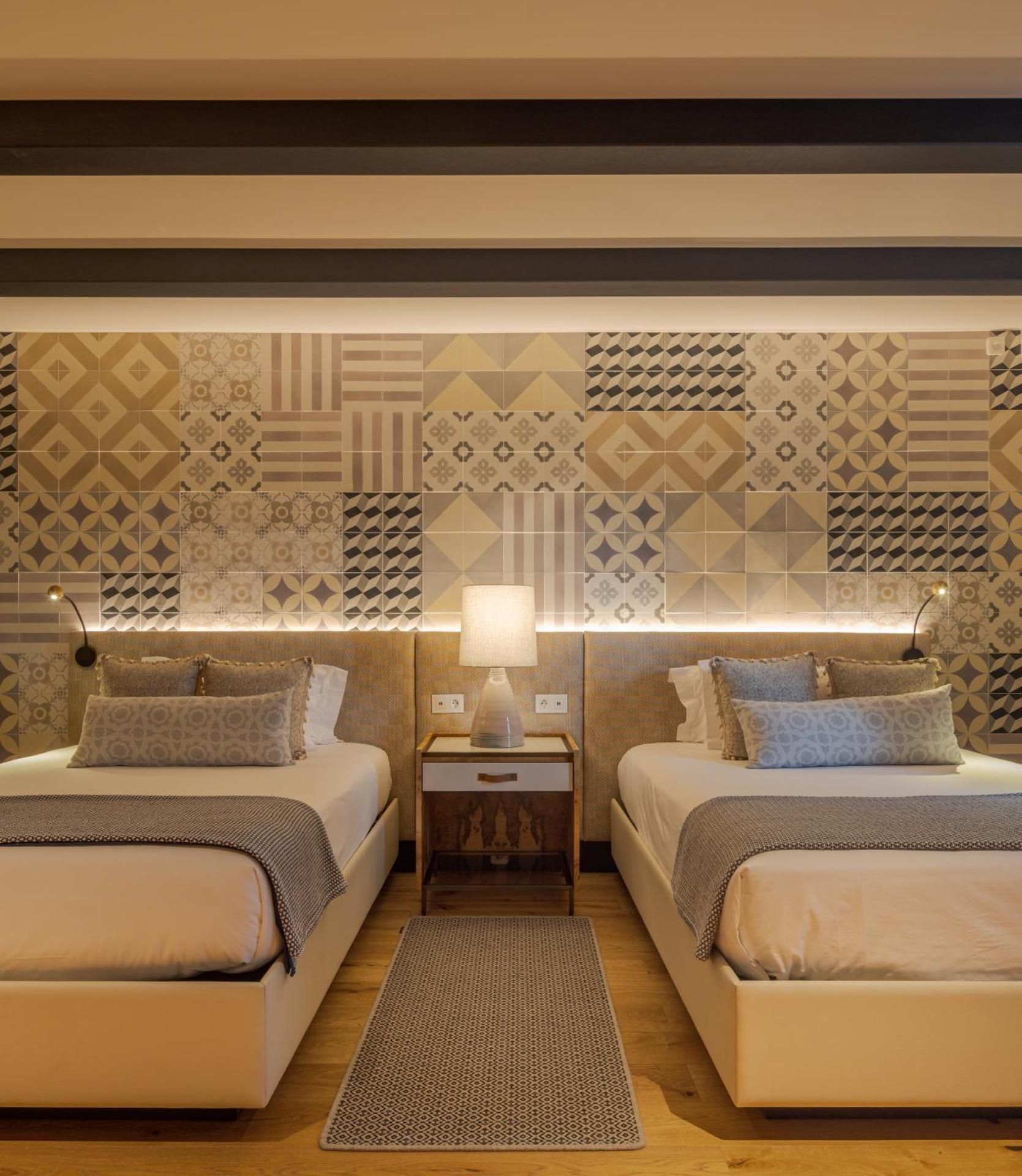 Deluxe Queen Room with Two Queen Beds