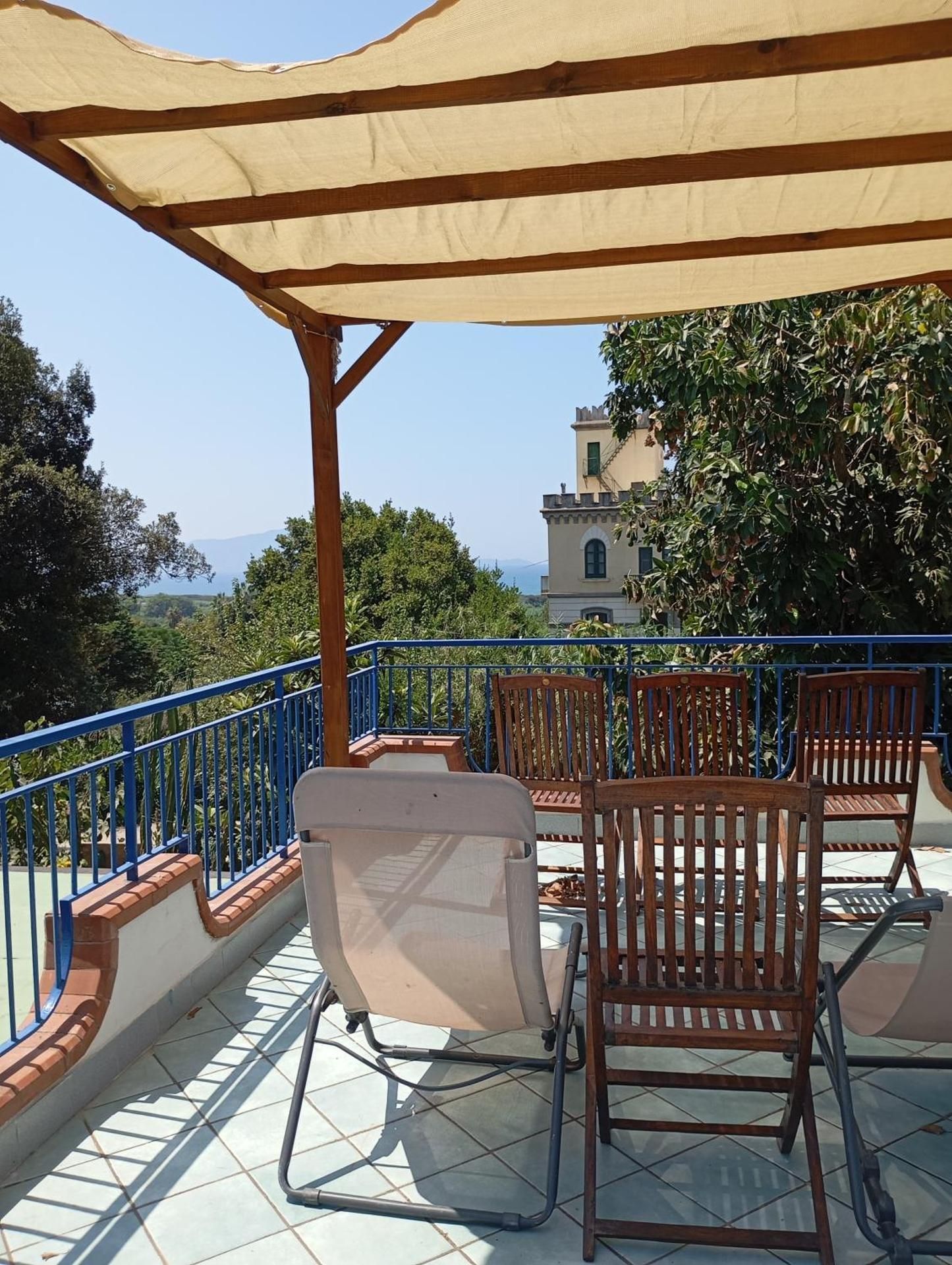 Studio with Terrace