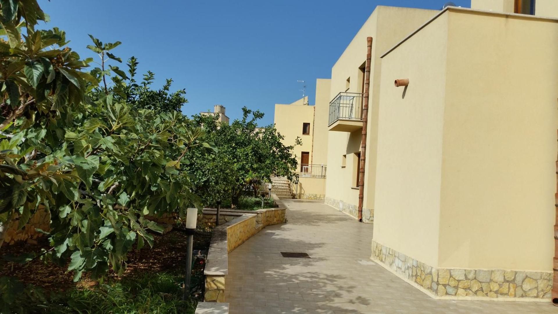 hotel al paradise