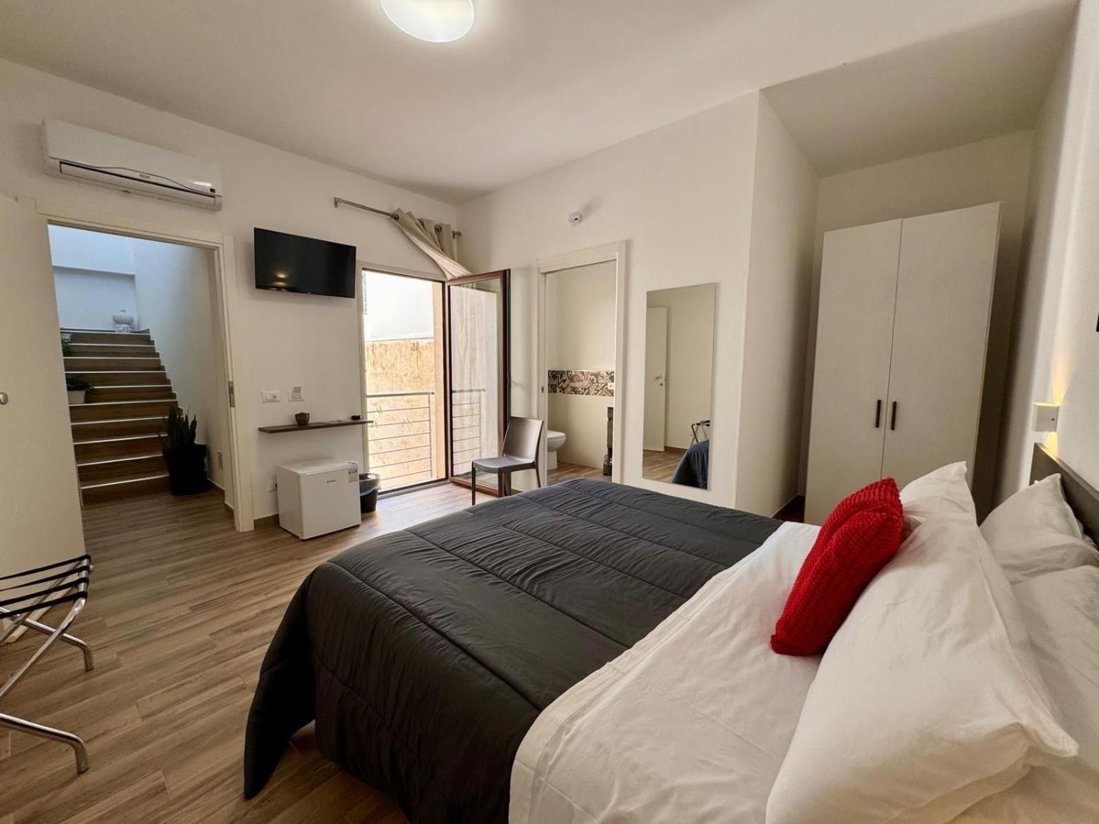 Double Room with Mountain View