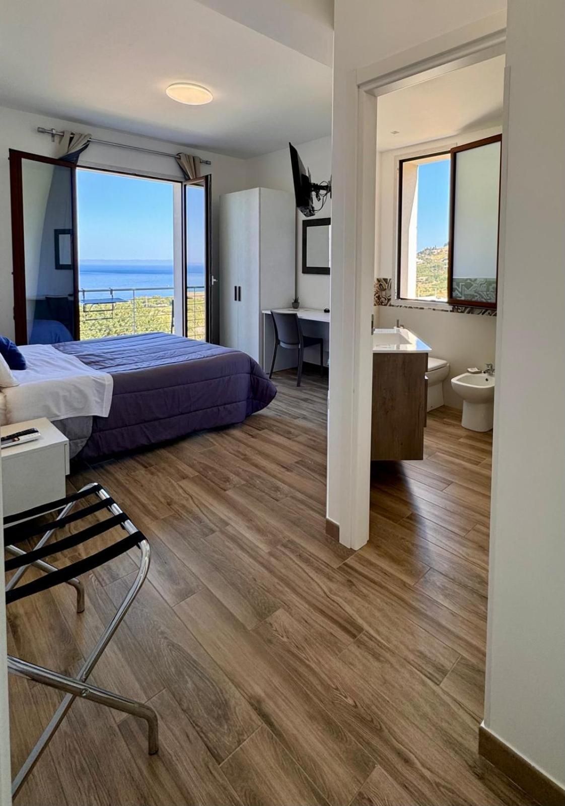 Double Room with Sea View