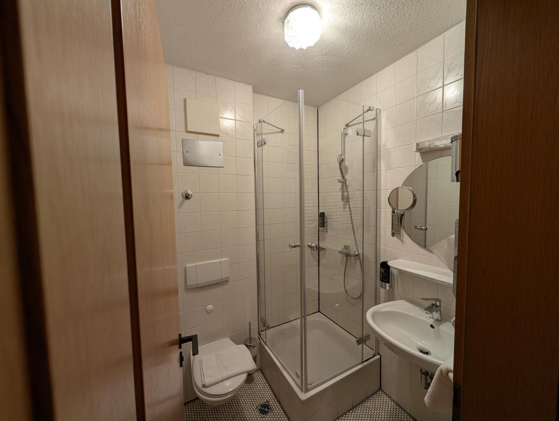 Single Room - Disability Access