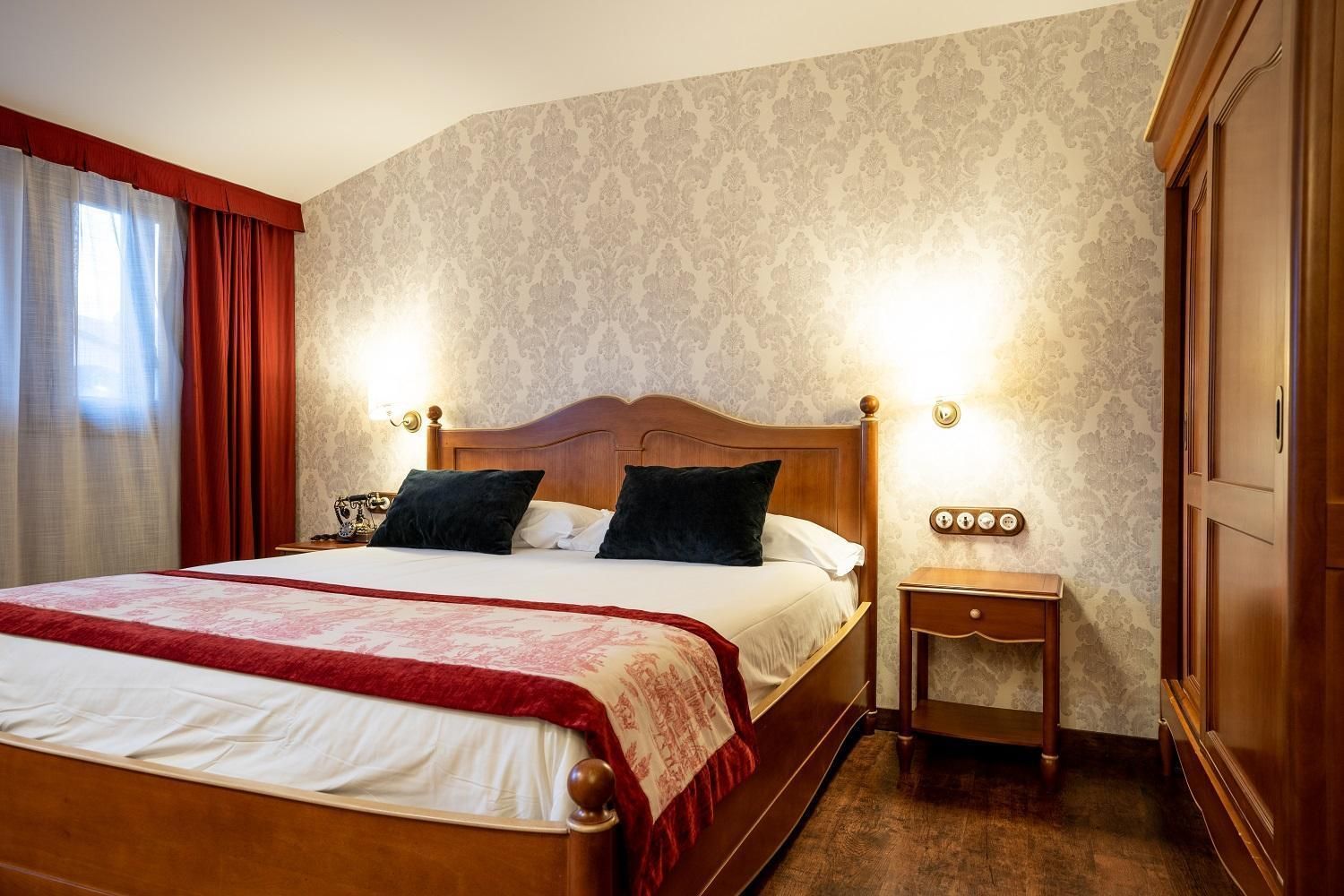 Superior Queen Room