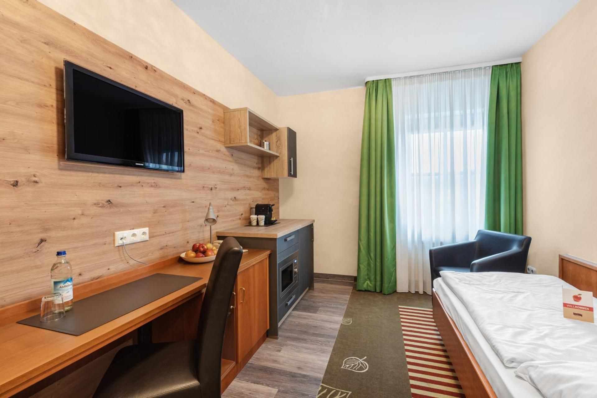 Large Single Room