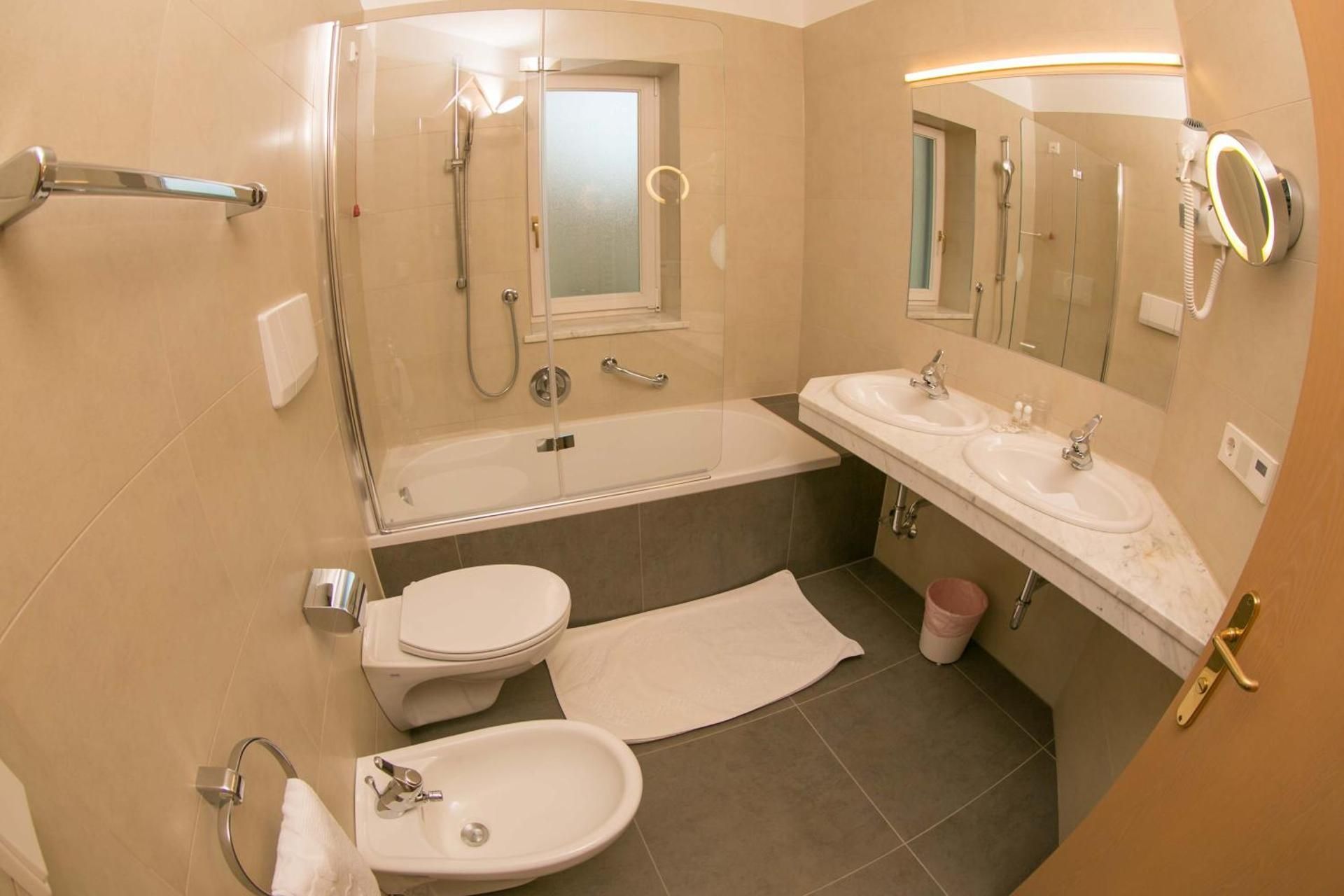 Superior Quadruple Room with Balcony