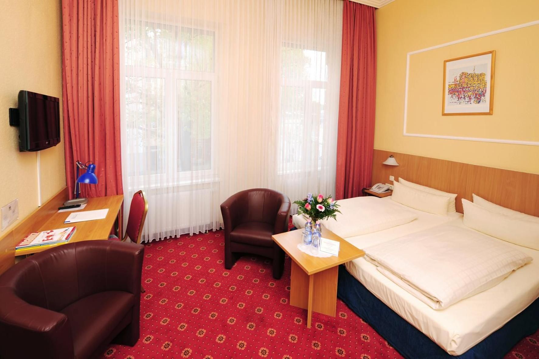 Single Room without Air Conditioning