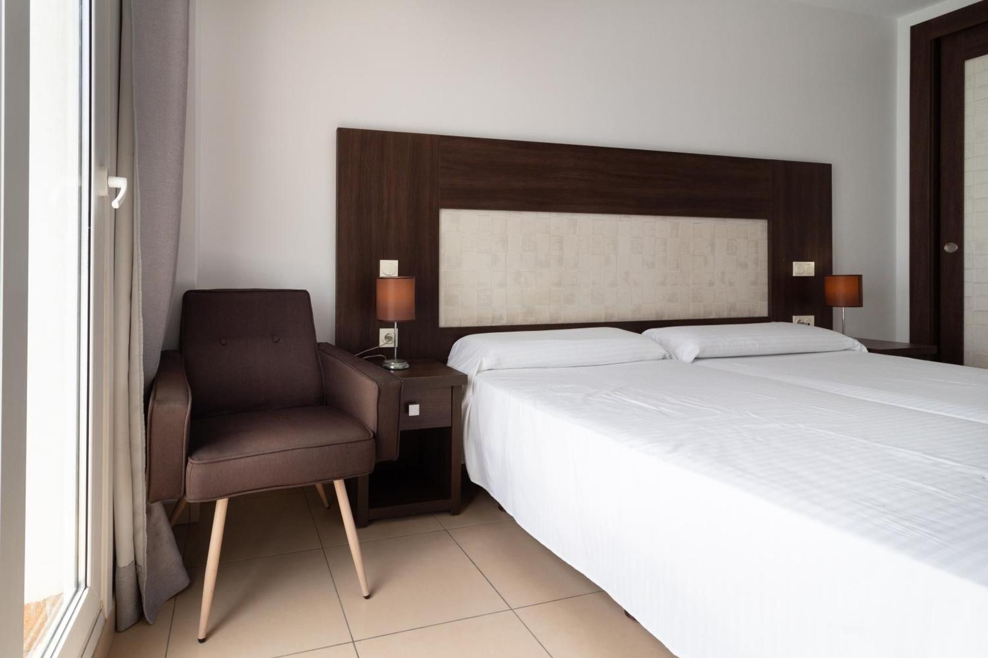 Double or Twin Room with Balcony