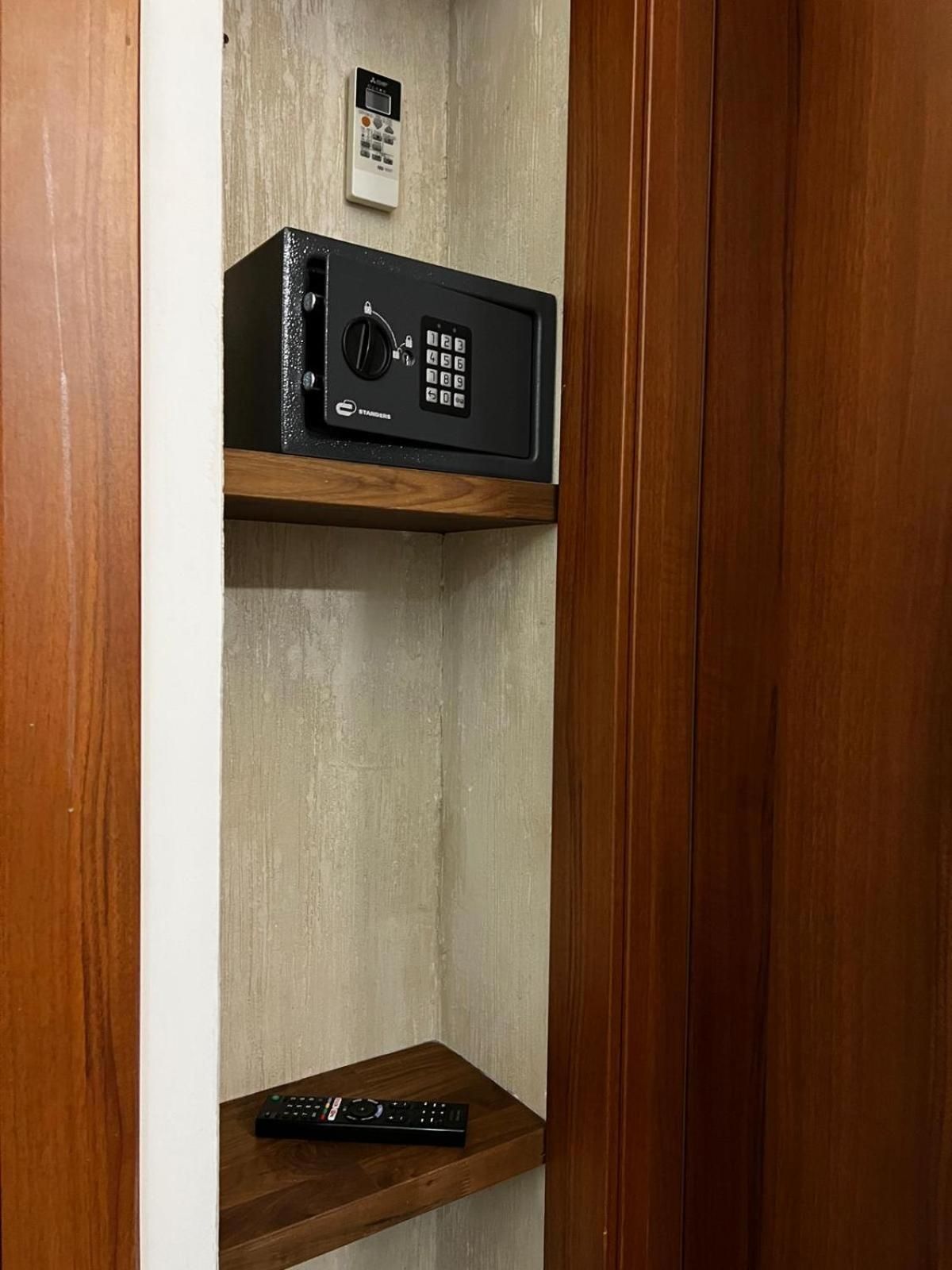 B&B Room Code 1