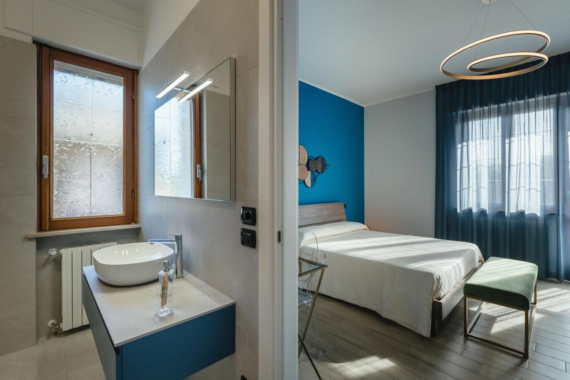 Large Double Room