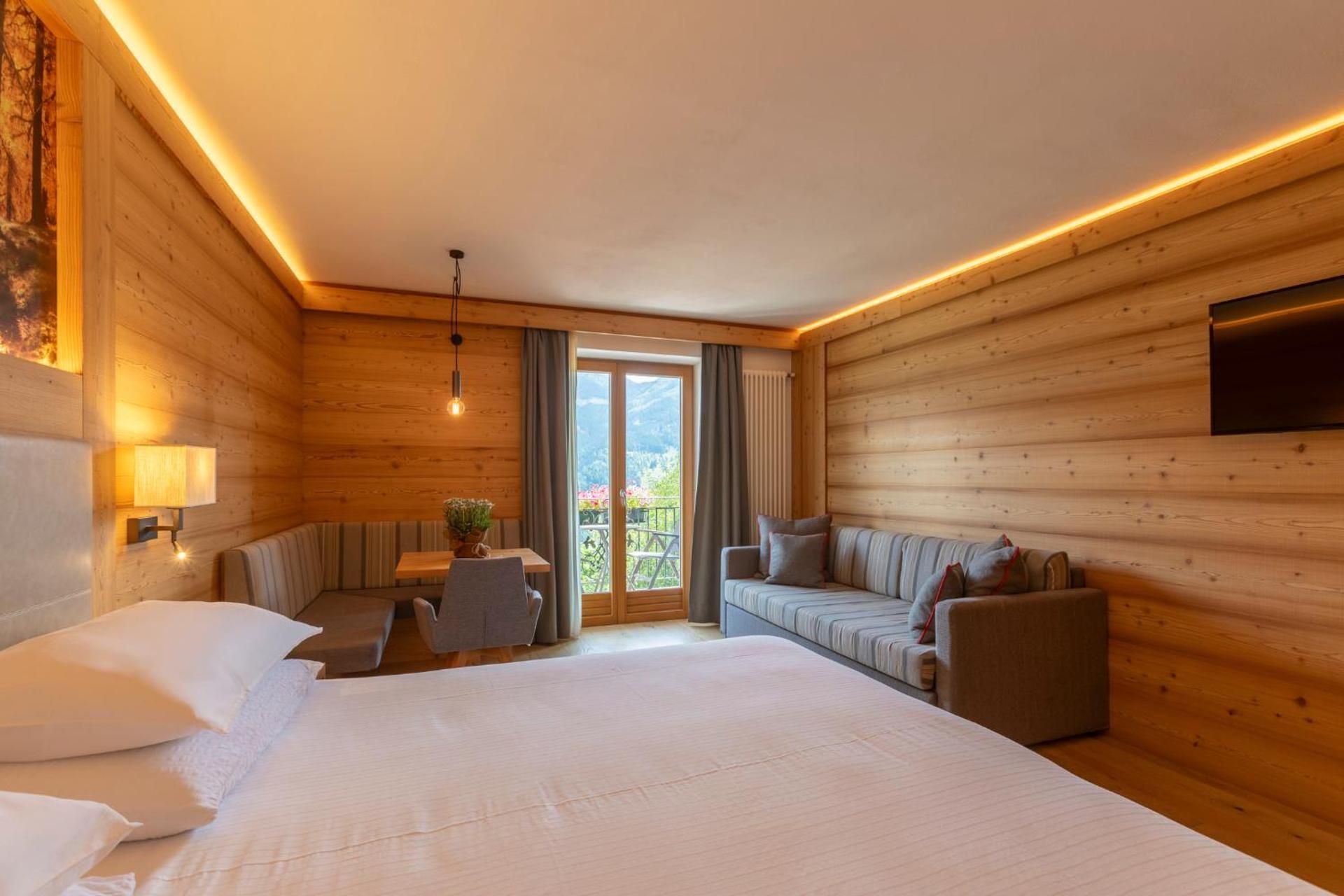 Junior Suite with Balcony