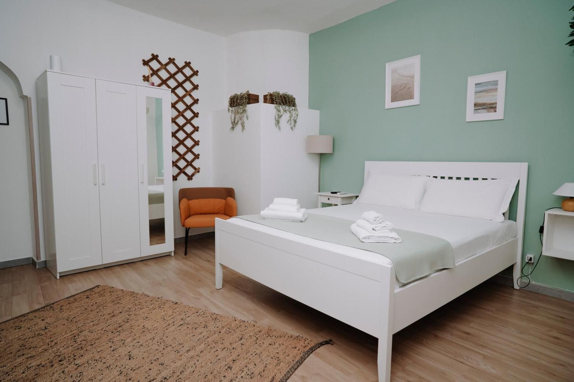 Double Room with Mountain View