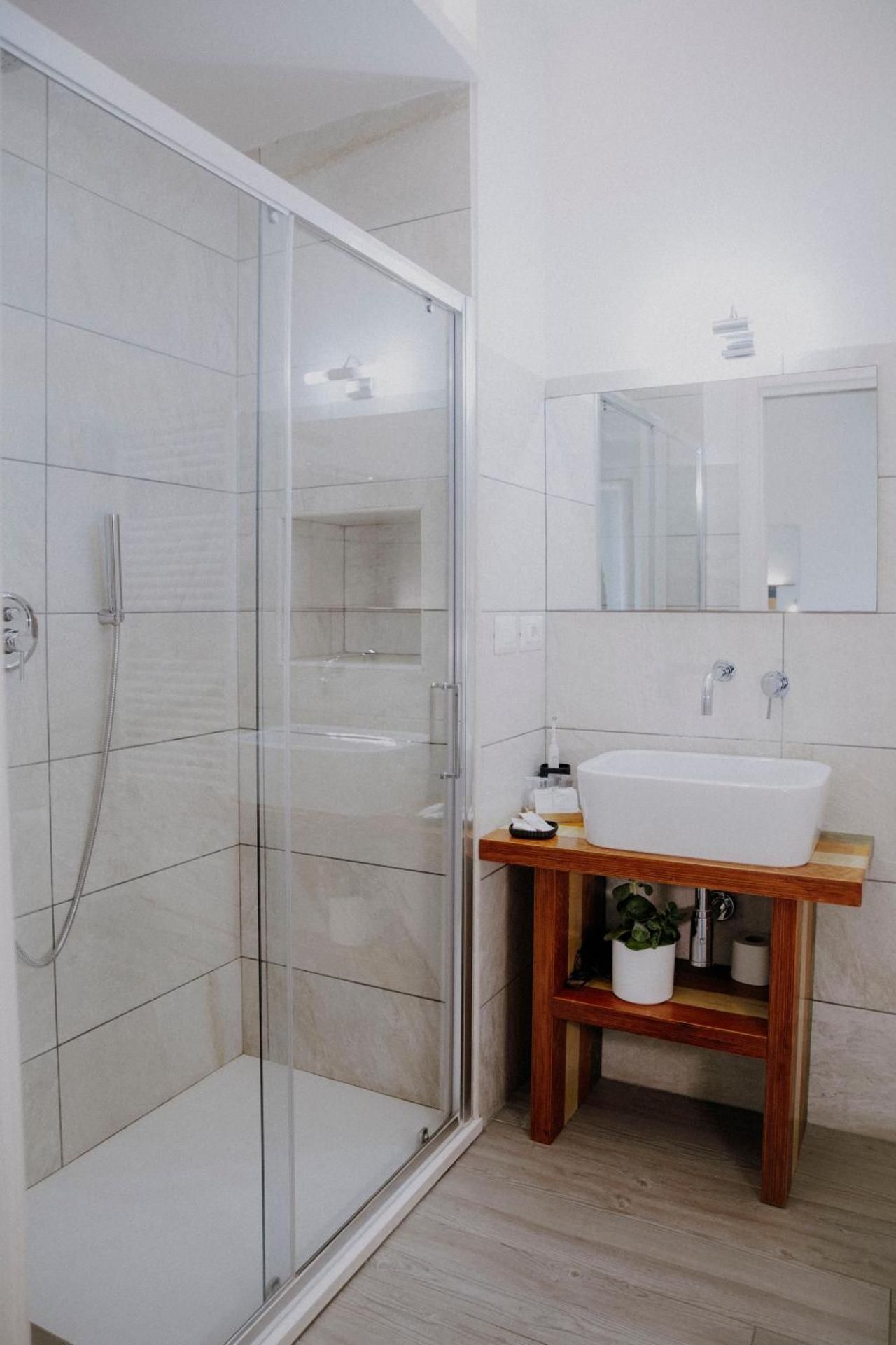 Le Vie di Feronia Large Double Room 2